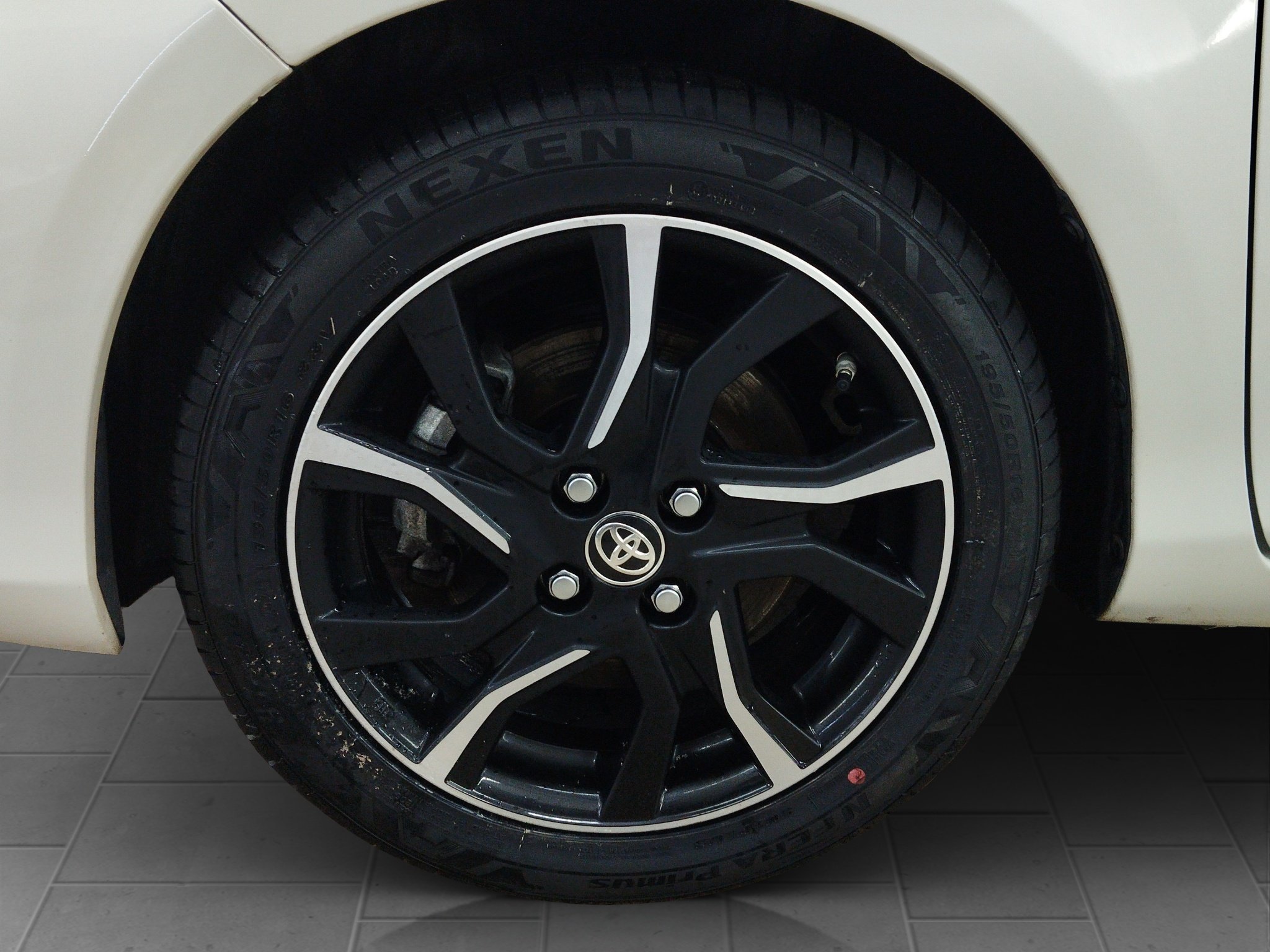 Toyota Yaris AUT*DynLicht*Fernlichtass.*Kam.*KeyLess*LM – Bild 20