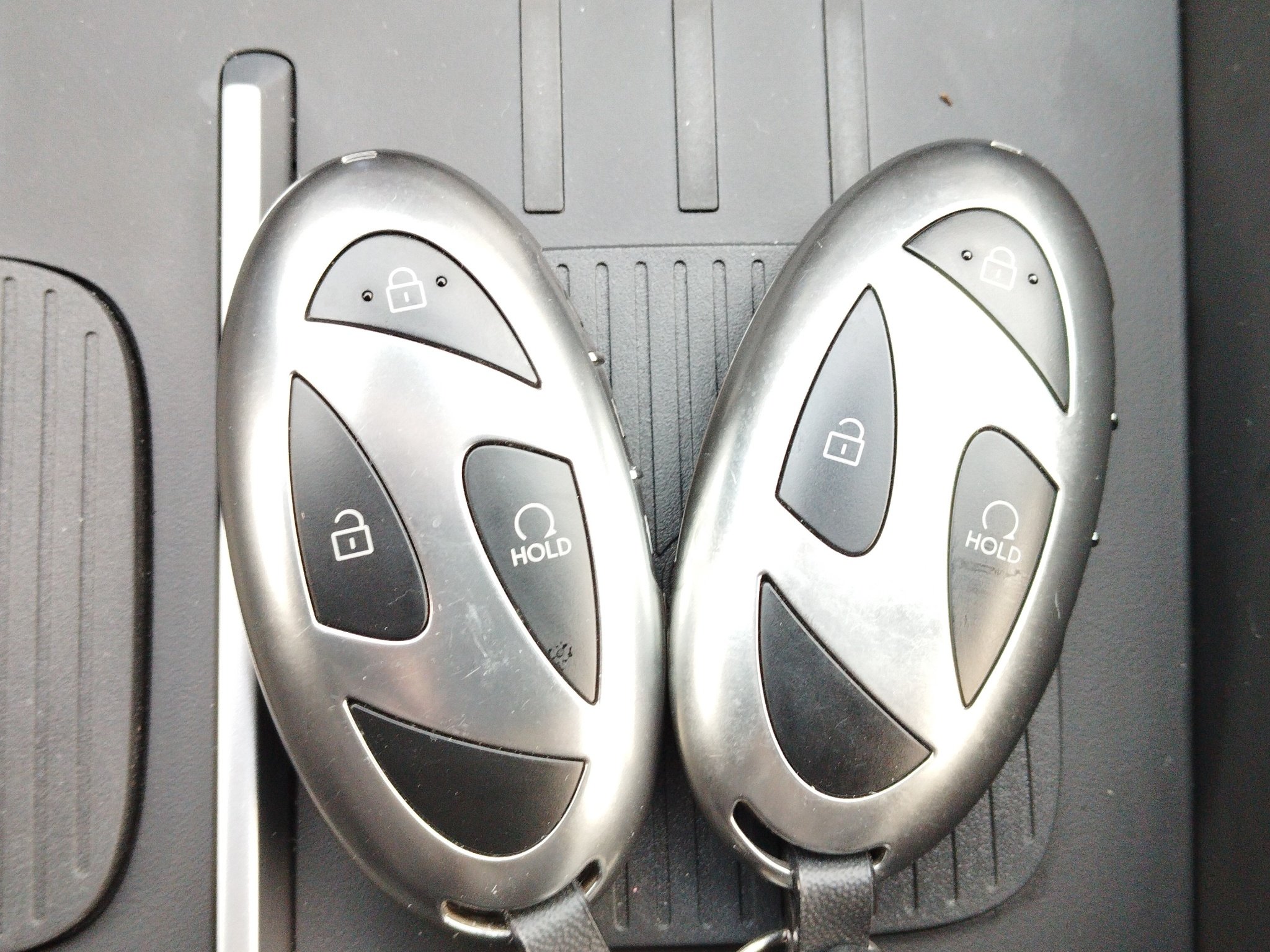 Hyundai SANTA FE 1.6 T-GDi Hybrid Intro Aut. 4WD 360°*ACC – Bild 29