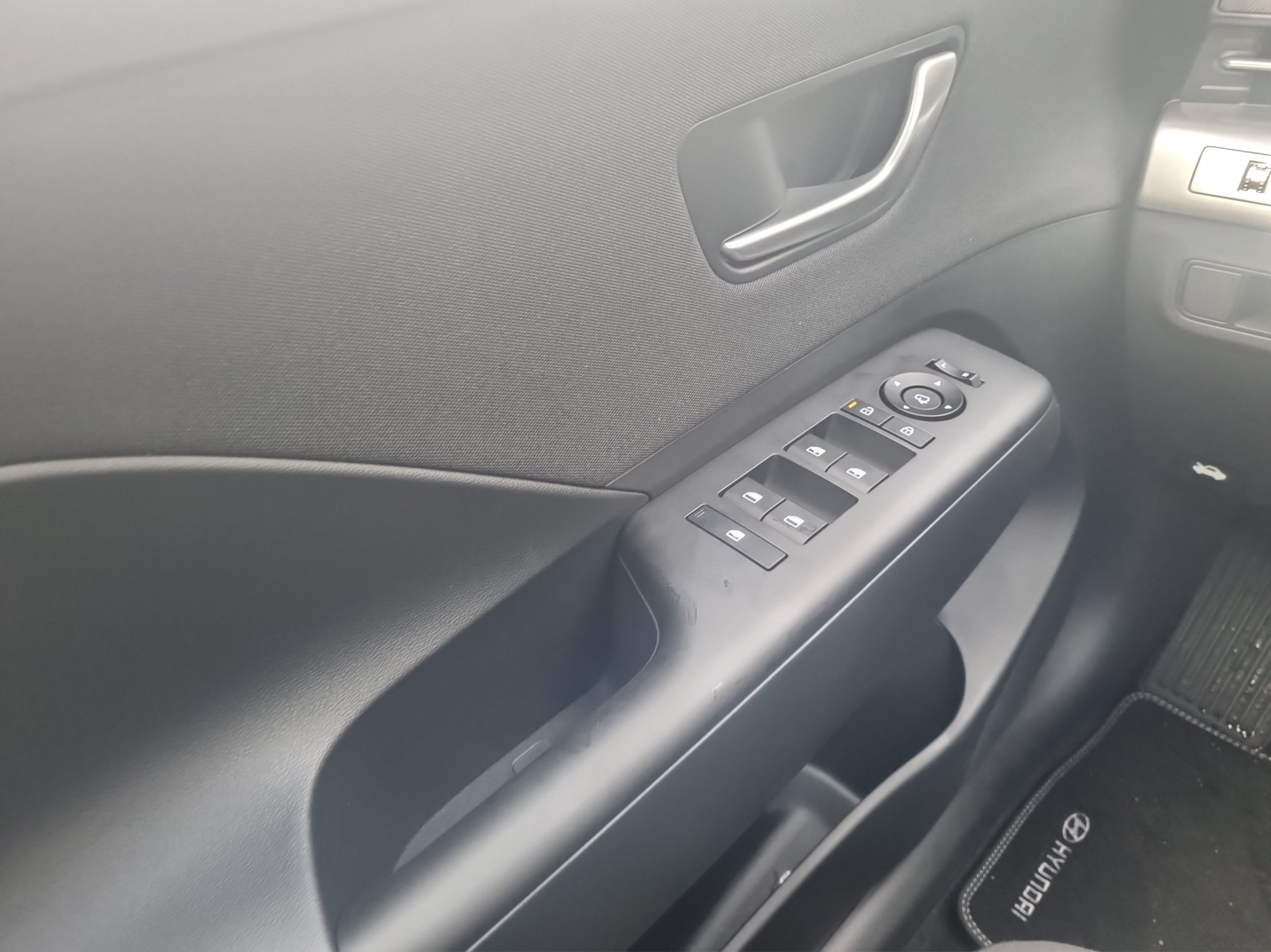 Hyundai KONA SX2 1.6 T-GDI Trend DCT 360°*AUT*DynLicht – Bild 11