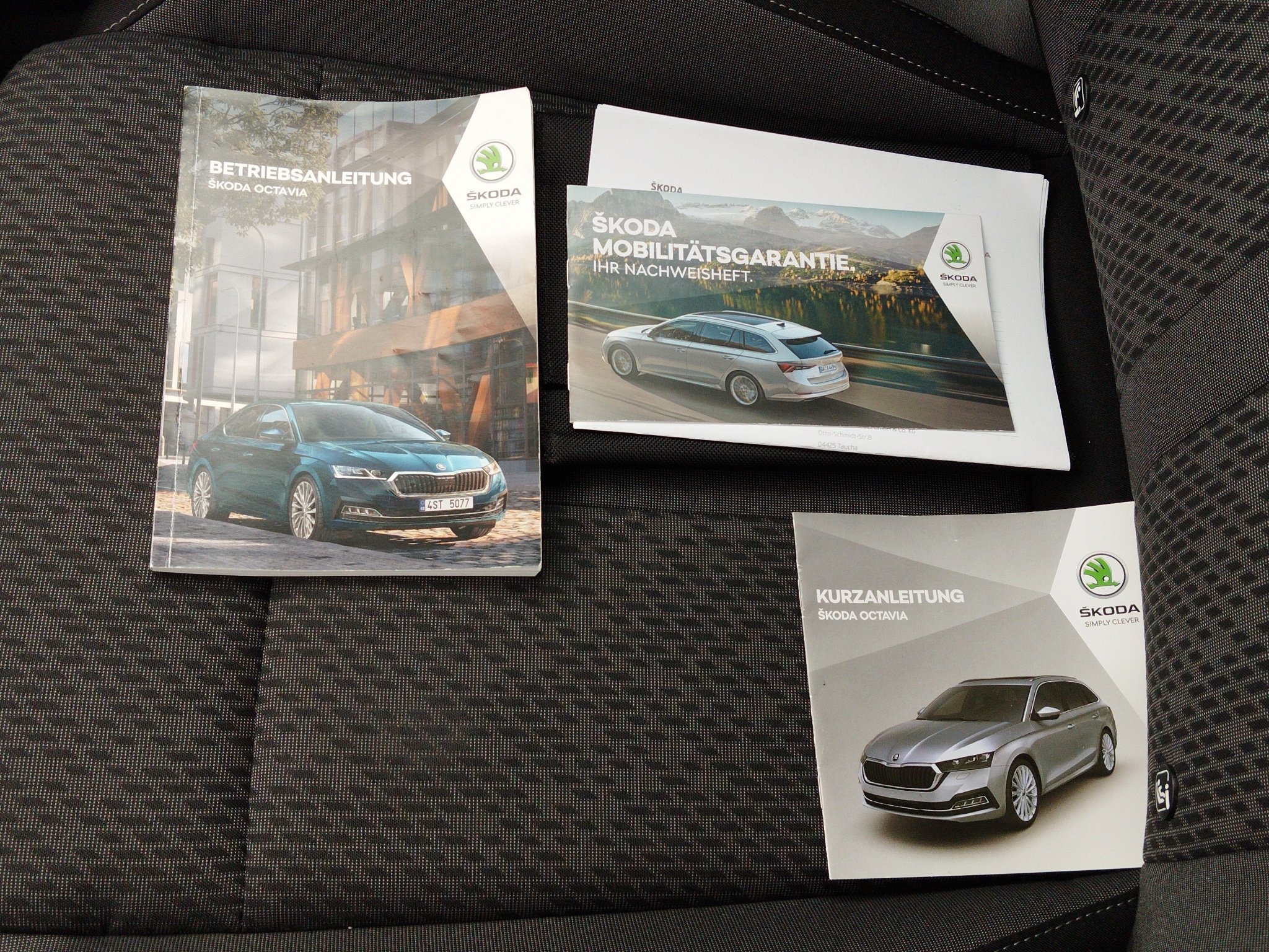 Skoda Octavia 1.5 TSI First Edition 4xSHZ*KeyLess – Bild 29