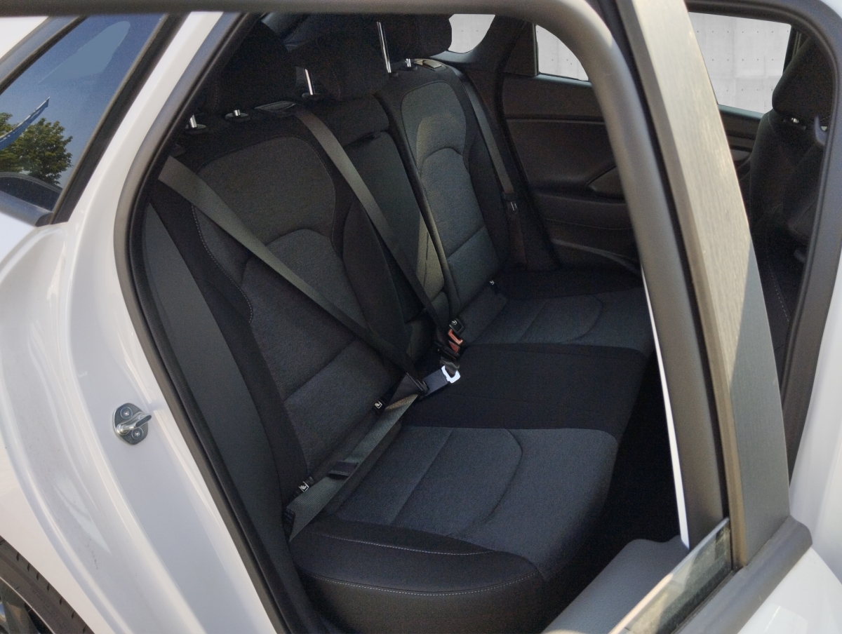 Hyundai i30 FL 1.5 T-GDI Advantage DynLicht*Kam.*KlimaA – Bild 20