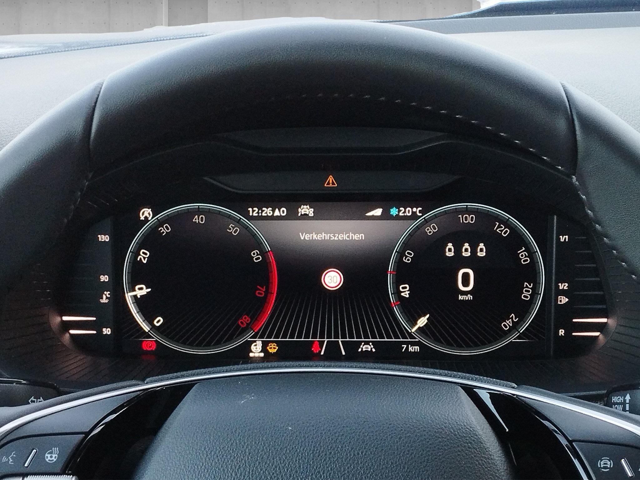 Skoda Kamiq 1.0 TSI Tour ACC*Fernlichtass.*Kam.*KlimaA – Bild 11