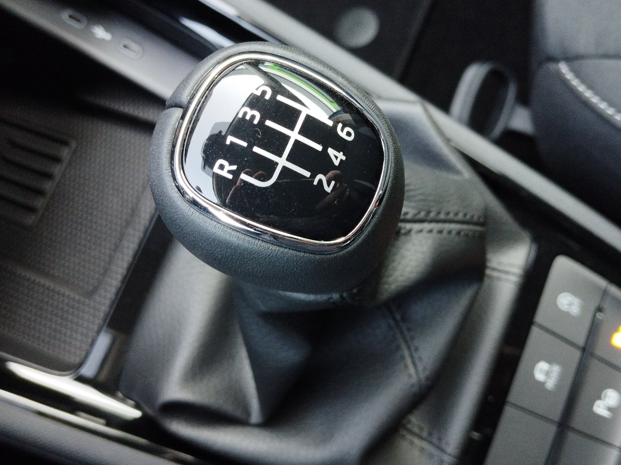 Skoda Kamiq 1.0 TSI Tour ACC*Fernlichtass.*Kam.*KlimaA – Bild 28