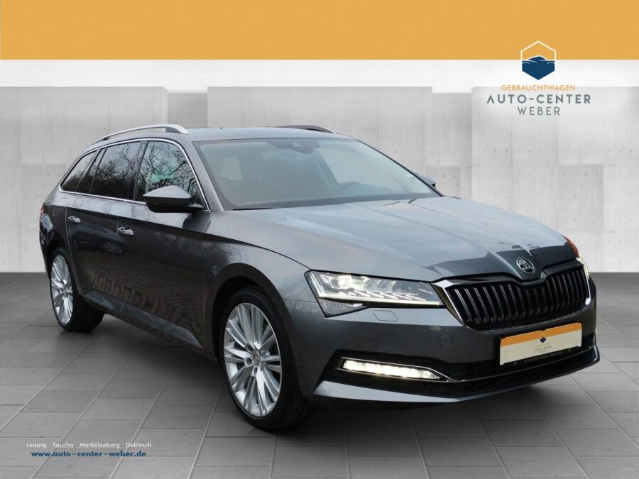 Skoda Superb Combi 2.0 TSI Style DSG 4xSHZ*ACC*AHK*AUT