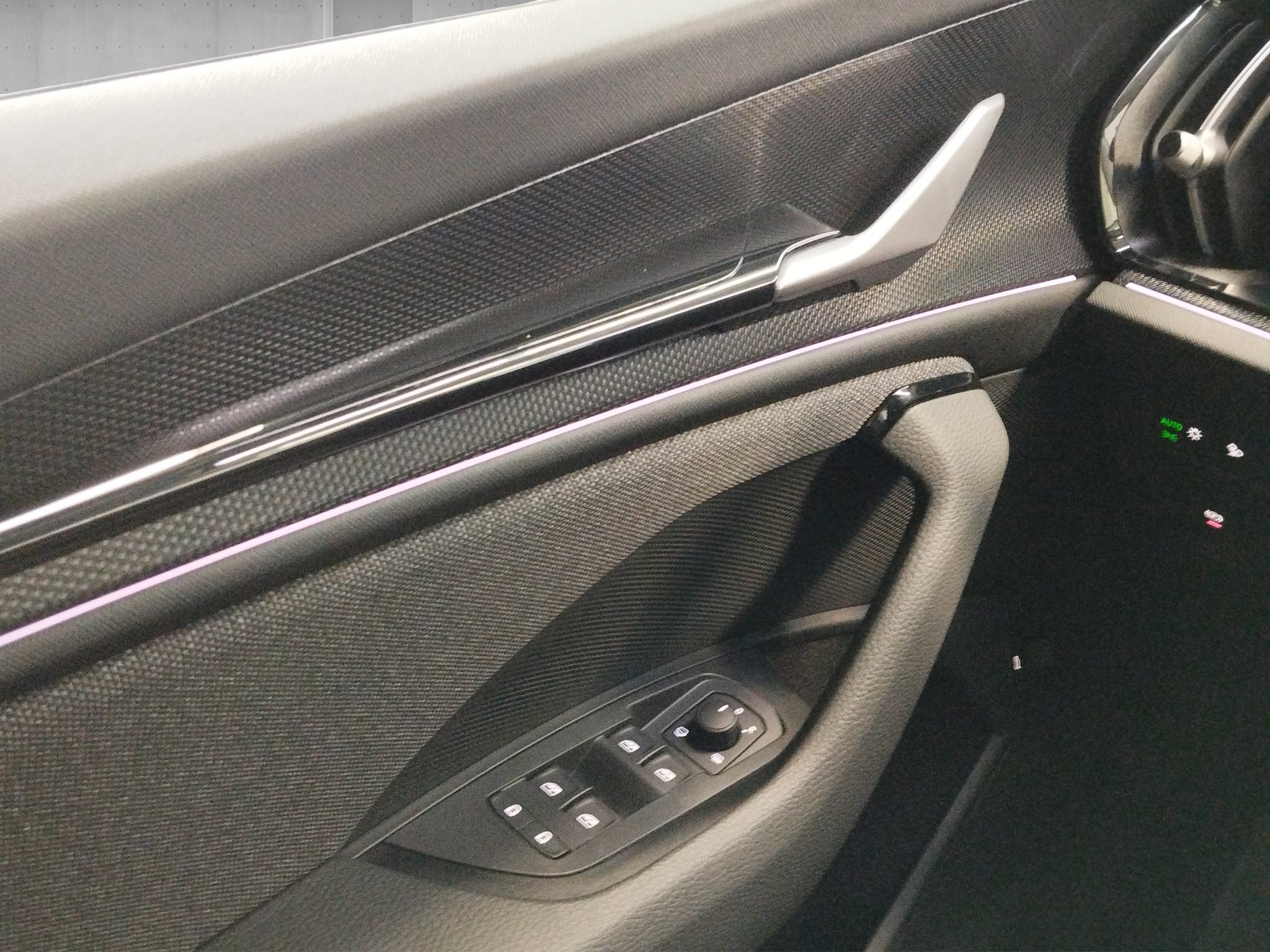 Skoda Kodiaq 2.0 TDI Selection DSG *ACC*AHK*AUT*HUD*LED – Bild 12