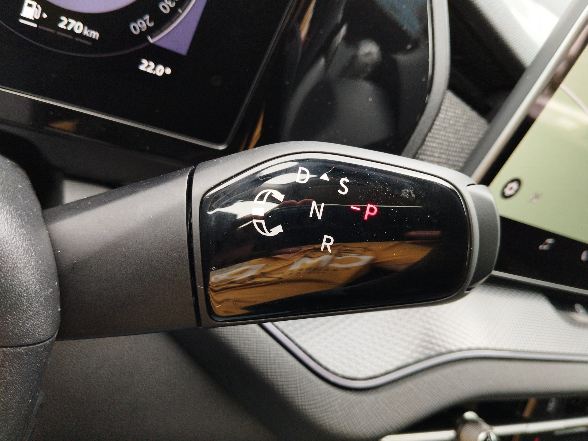 Skoda Kodiaq 2.0 TDI Selection DSG *360°*ACC*AHK*AUT*LM – Bild 28