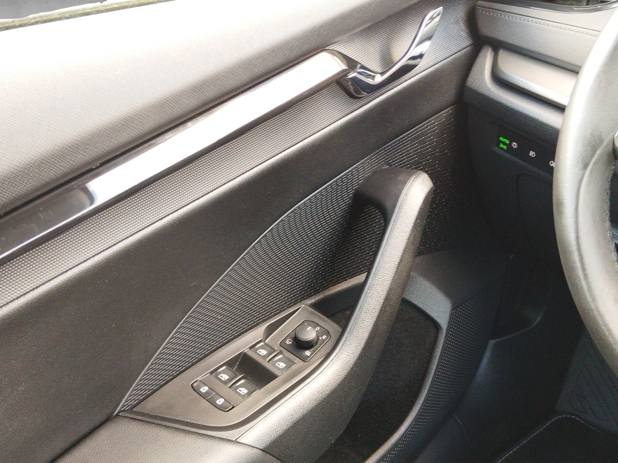 Skoda Octavia 1.5 TSI Ambition AHK*KlimaA*LED*LM*PDC – Bild 12