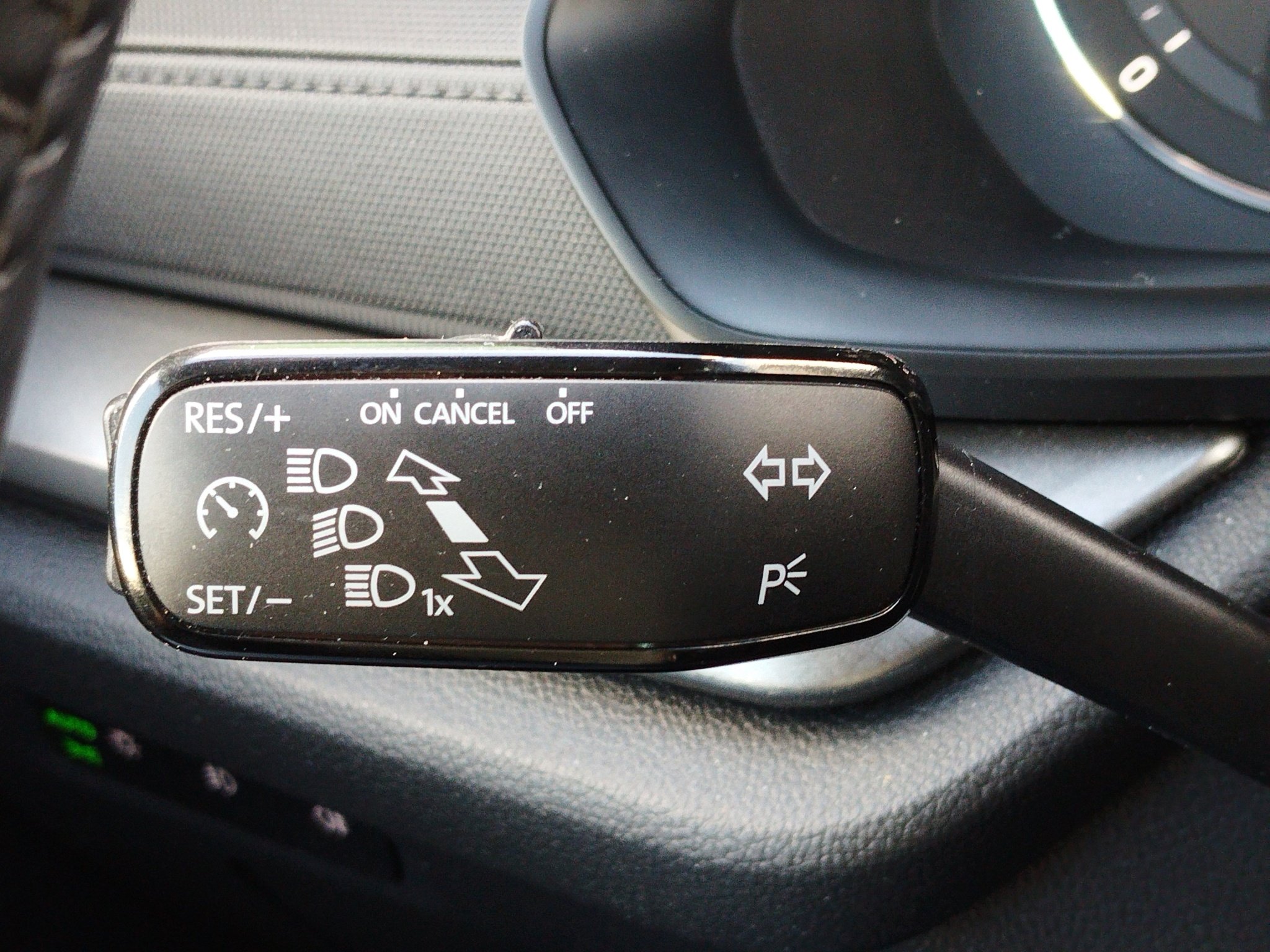 Skoda Octavia 1.5 TSI Ambition AHK*KlimaA*LED*LM*PDC – Bild 22