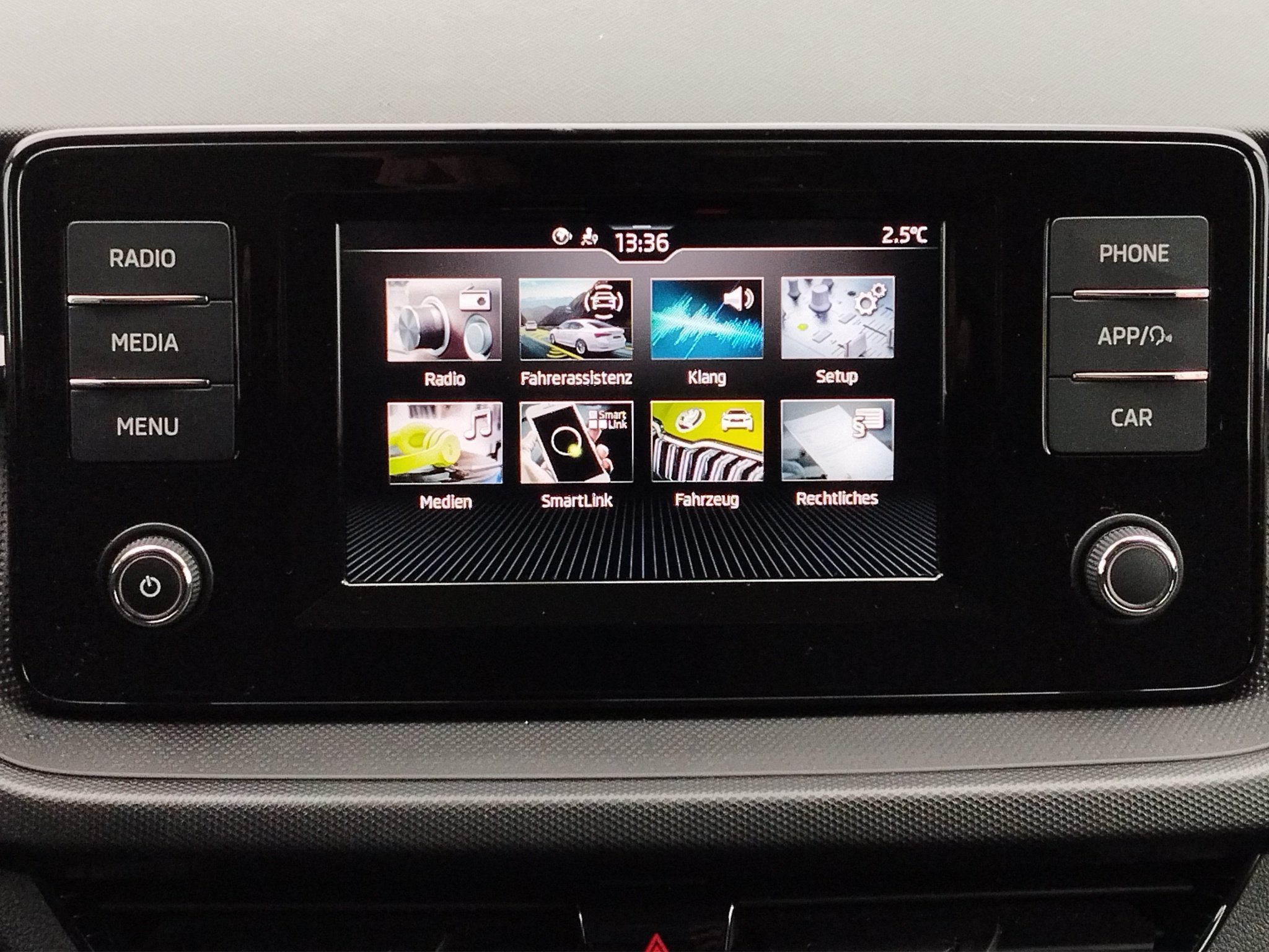 Skoda Fabia 1.0 MPI Active *LED*LM*PDC*SpurH* – Bild 15