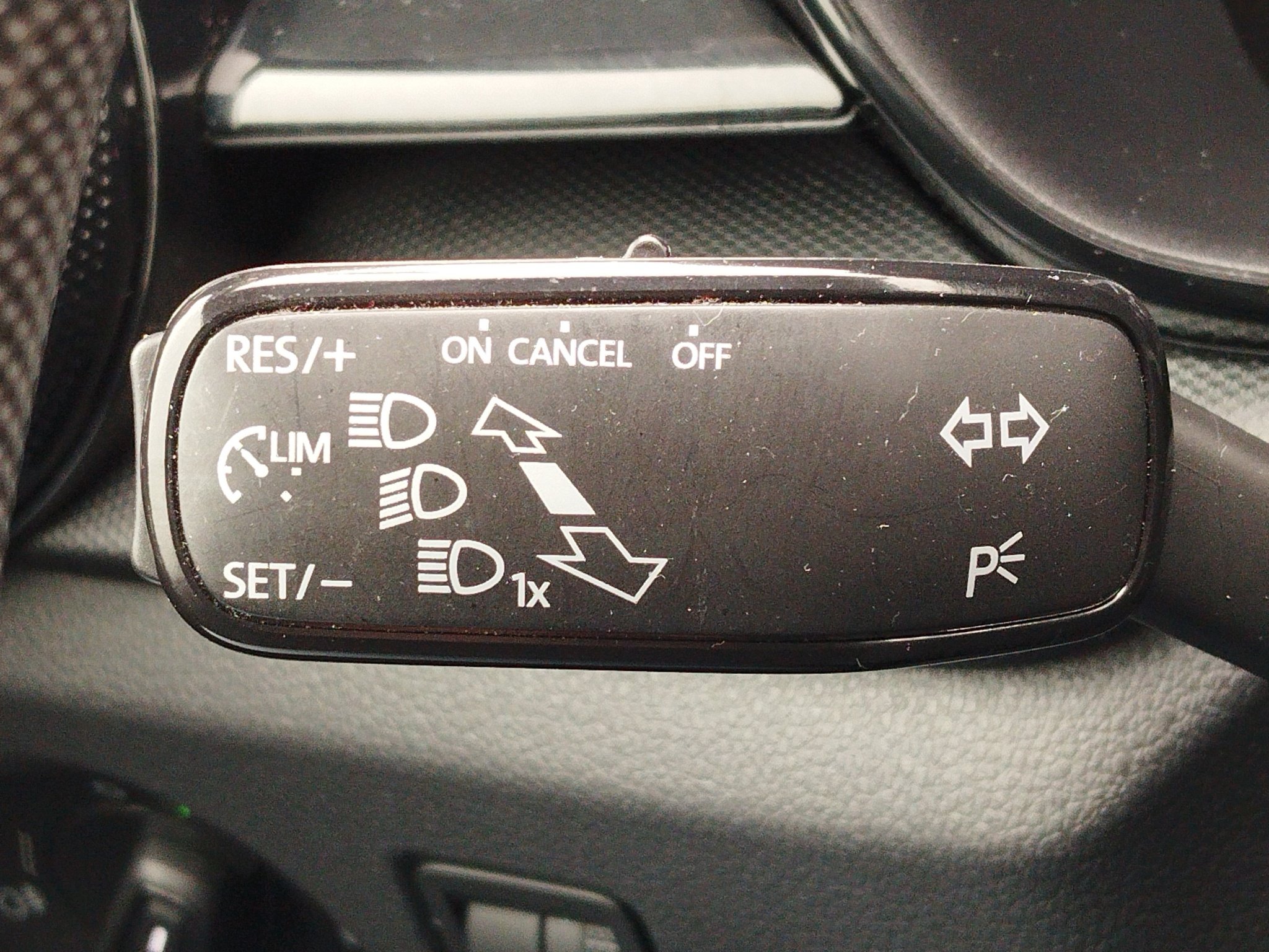 Skoda Fabia 1.0 MPI Active *LED*LM*PDC*SpurH* – Bild 21