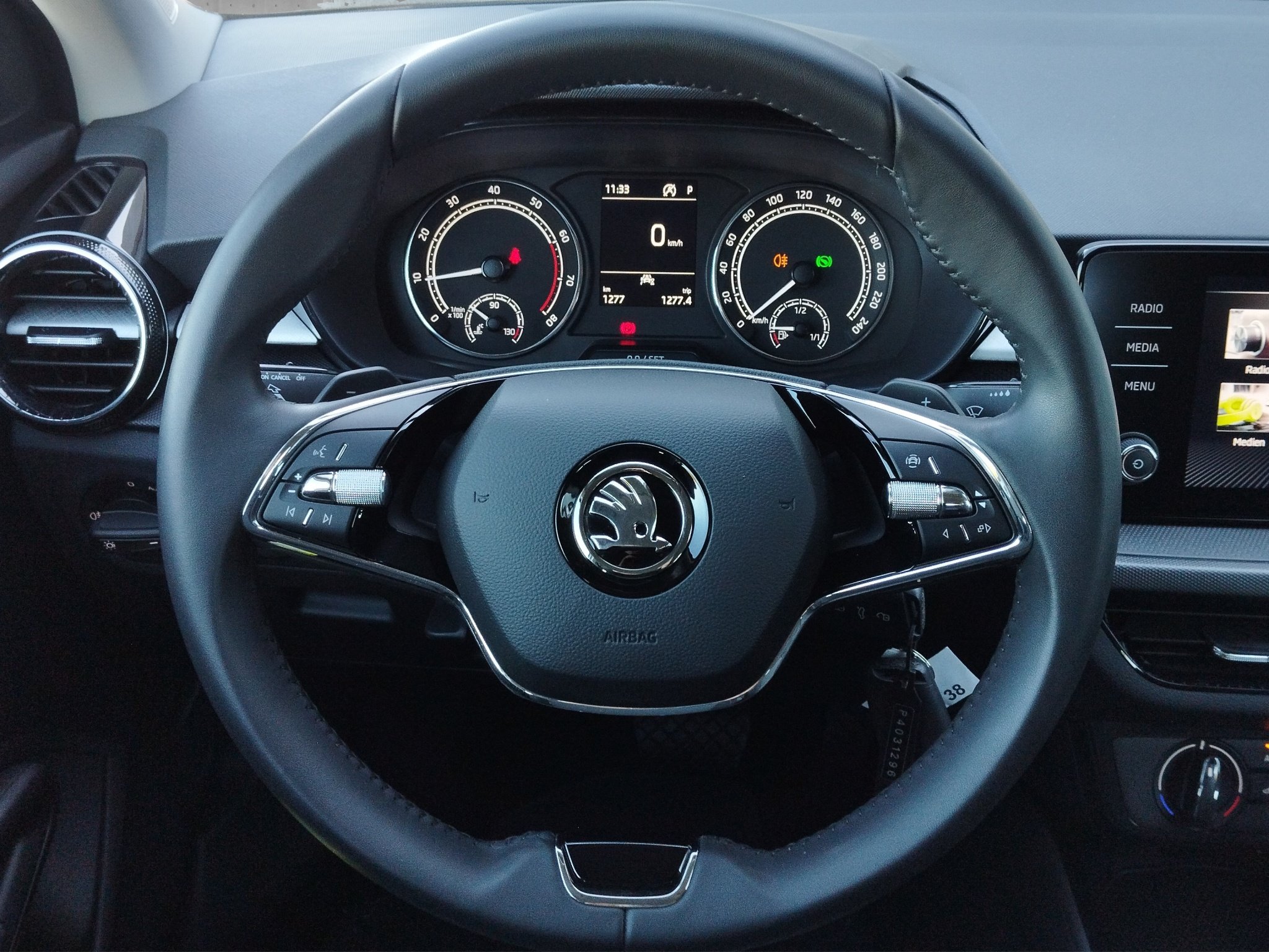 Skoda Fabia 1.0 TSI Ambition DSG AUT*Kam.*LED*LM*PDC – Bild 10