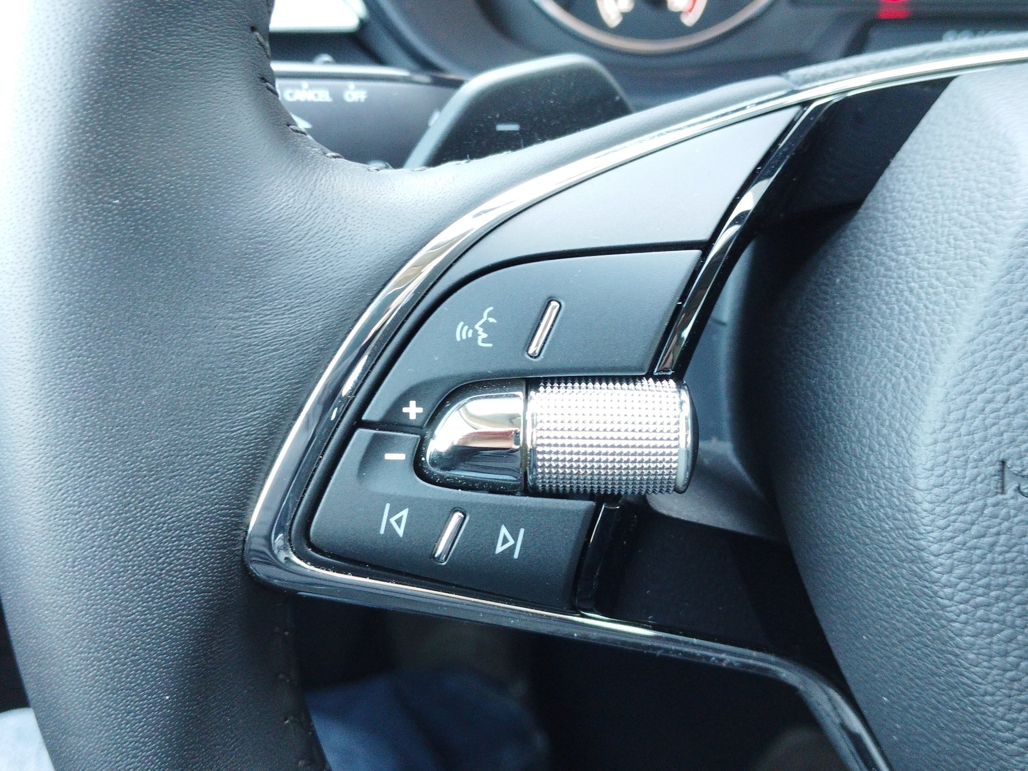 Skoda Fabia 1.0 TSI Ambition DSG AUT*Kam.*LED*LM*PDC – Bild 21