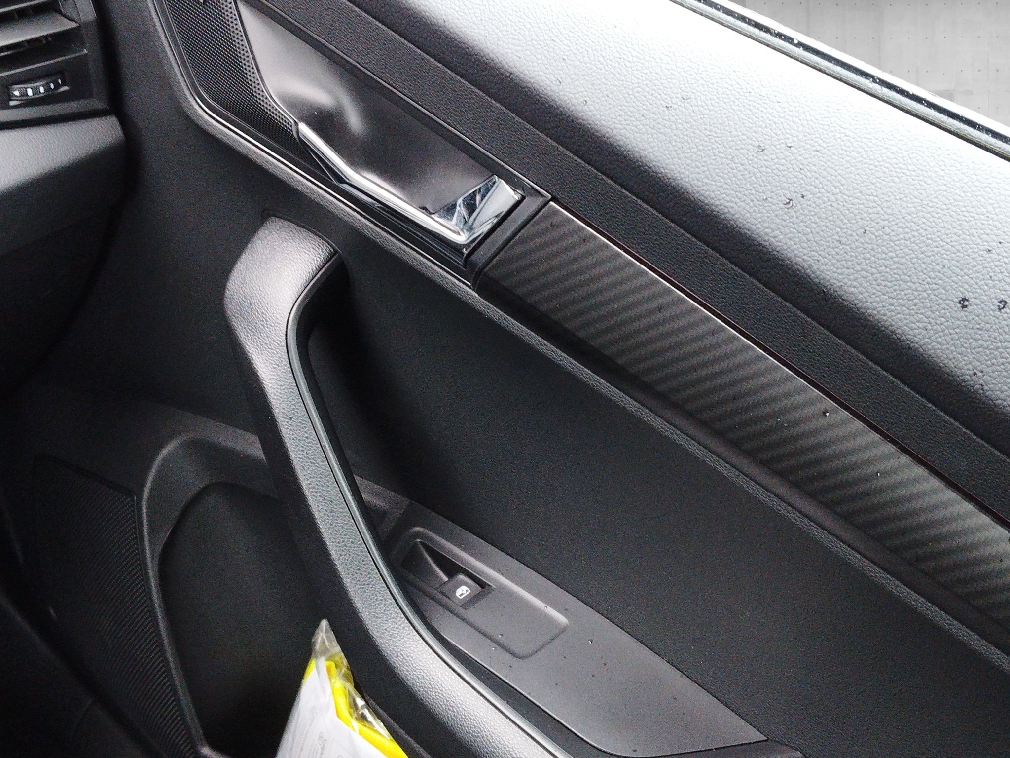 Skoda Karoq 2.0 TSI Sportline 4x4 DSG 4xSHZ*ACC*AHK*LM – Bild 16