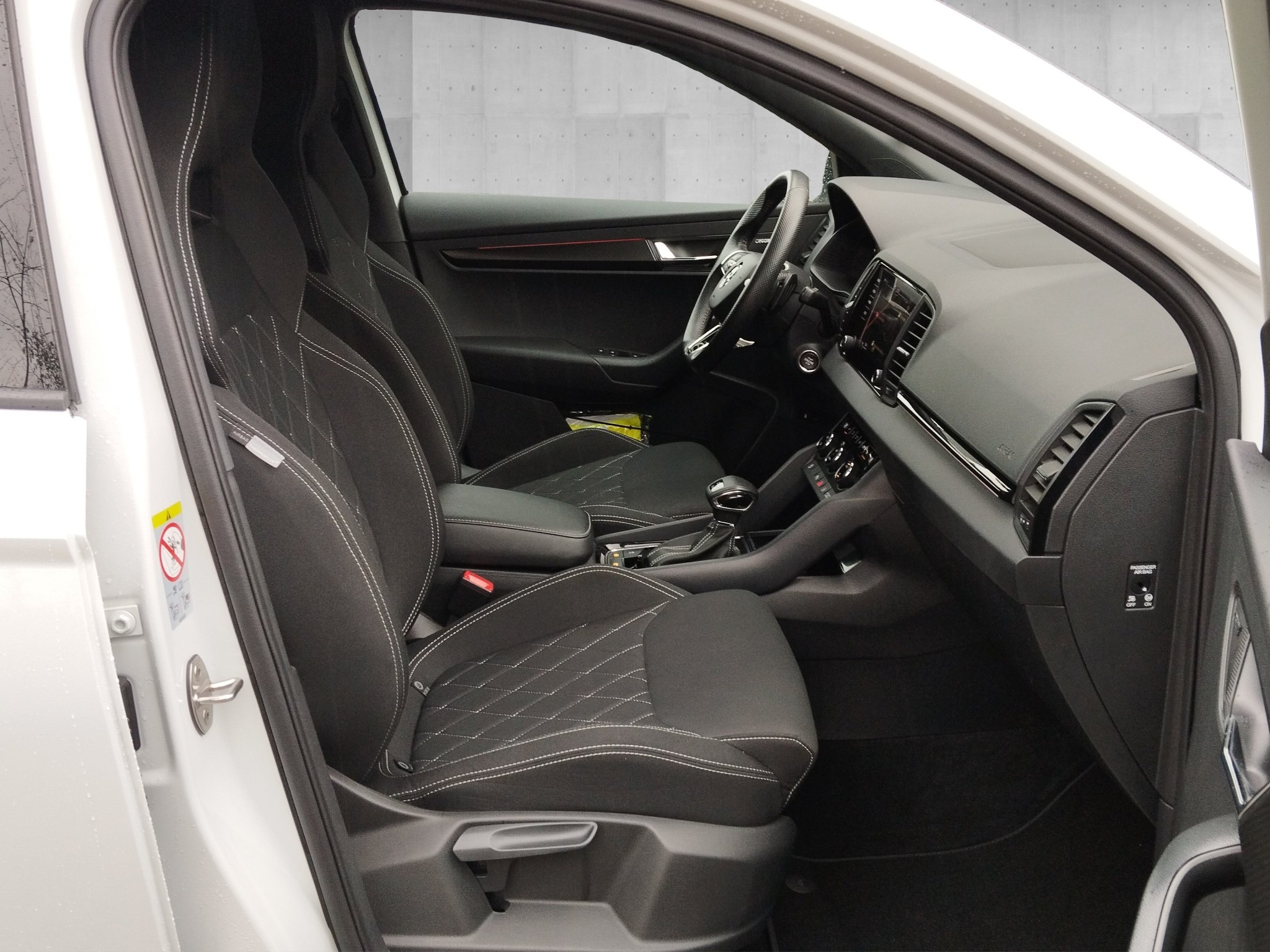 Skoda Karoq 2.0 TSI Sportline 4x4 DSG 4xSHZ*ACC*AHK*LM – Bild 19