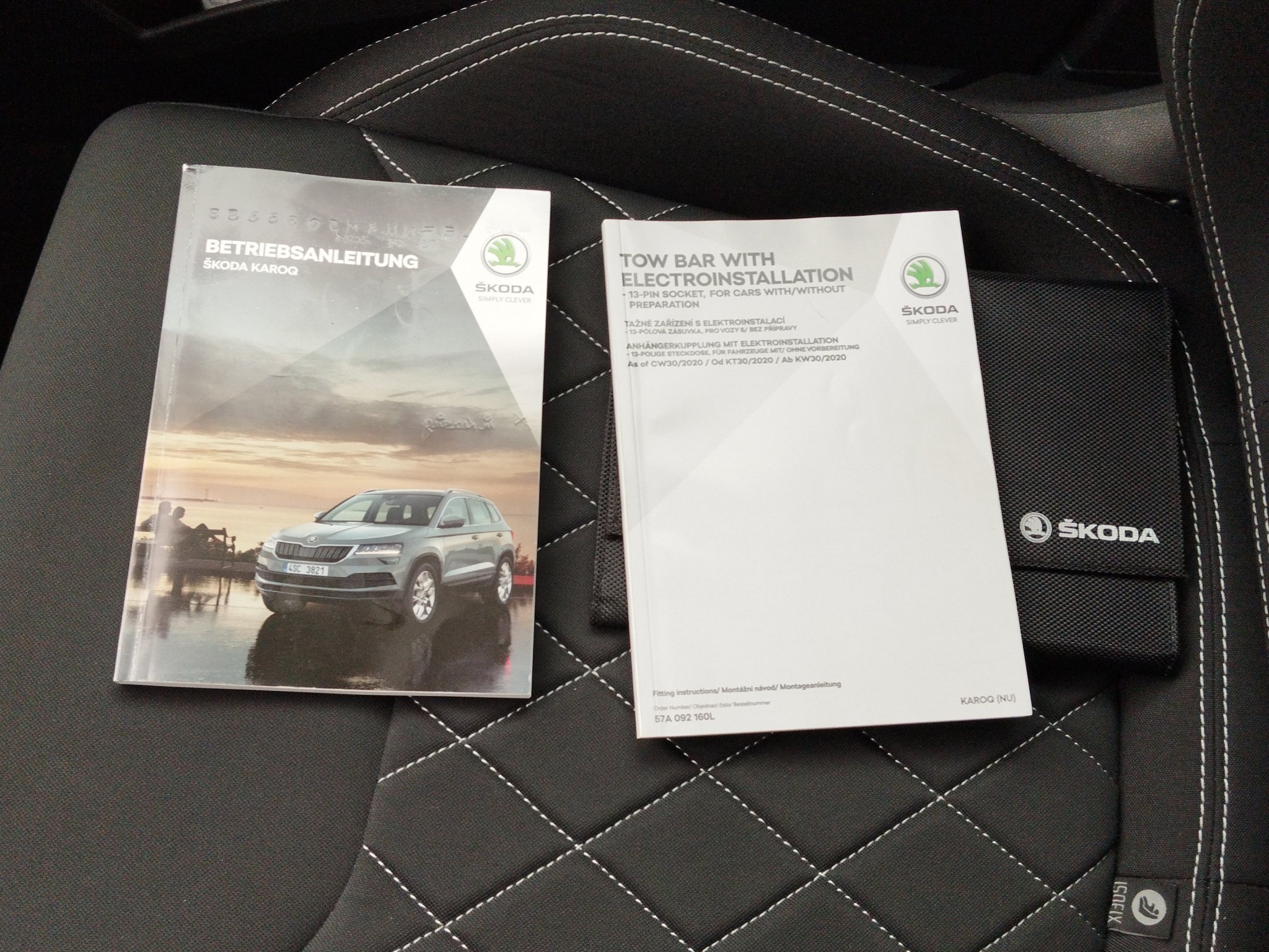 Skoda Karoq 2.0 TSI Sportline 4x4 DSG 4xSHZ*ACC*AHK*LM – Bild 30