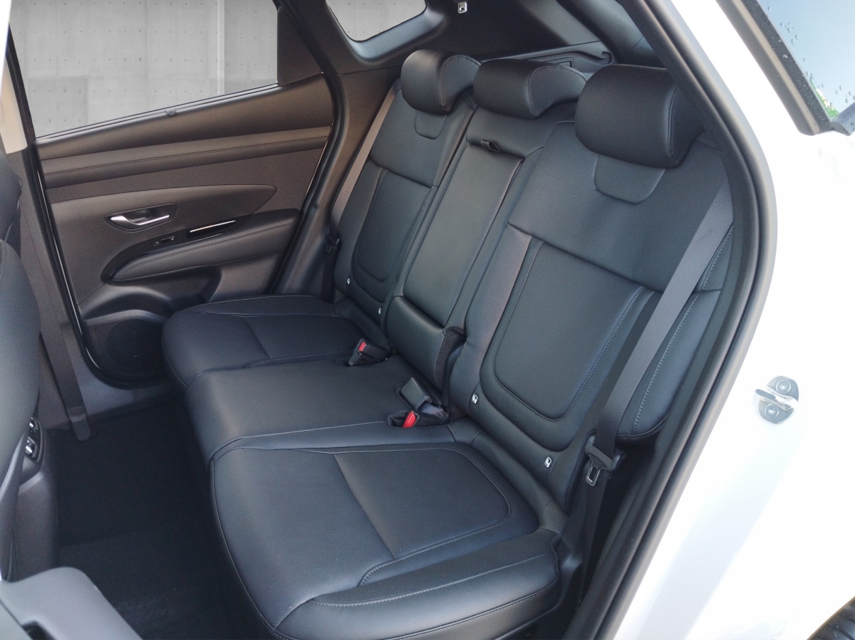 Hyundai TUCSON FL 1.6 T-GDI Plug-in-Hybrid Prime Aut. 4WD Panodach Leder – Bild 11