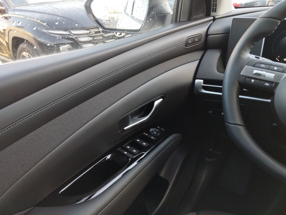 Hyundai TUCSON FL 1.6 T-GDI Plug-in-Hybrid Prime Aut. 4WD Panodach Leder – Bild 14