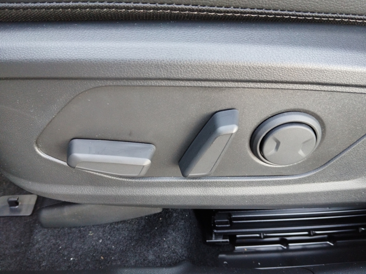 Hyundai TUCSON FL 1.6 T-GDI Plug-in-Hybrid Prime Aut. 4WD Panodach Leder – Bild 24