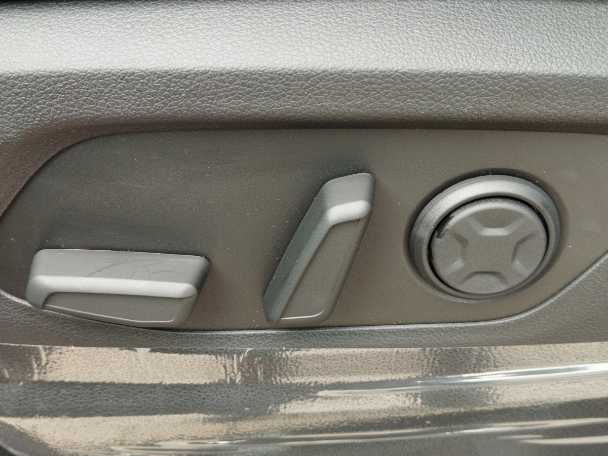 Hyundai STARIA 1.6 T-GDi HEV Prime Aut. 360°*ACC*AUT*Klima – Bild 22