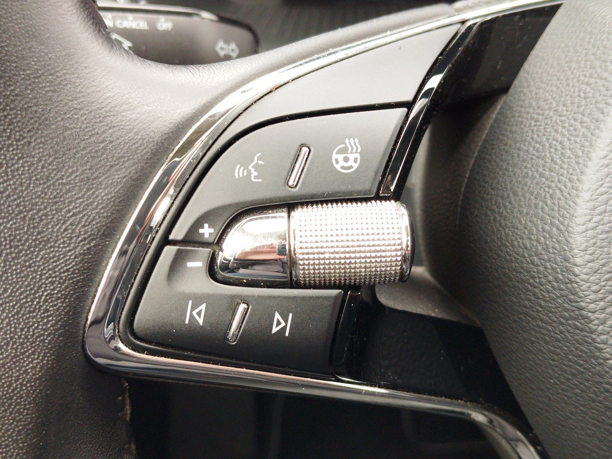 Skoda Octavia Combi 2.0 TDI Ambition DynLicht*KeyLess – Bild 22