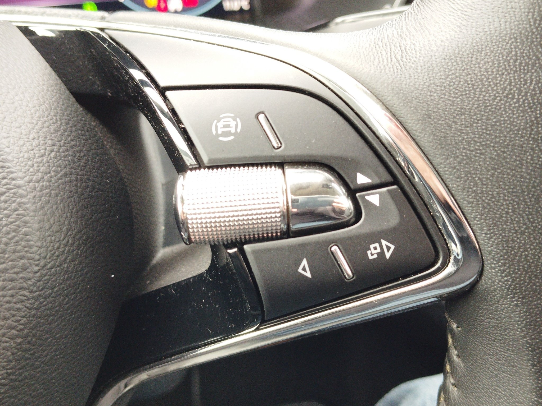 Skoda Octavia Combi 2.0 TDI Ambition DynLicht*KeyLess – Bild 23