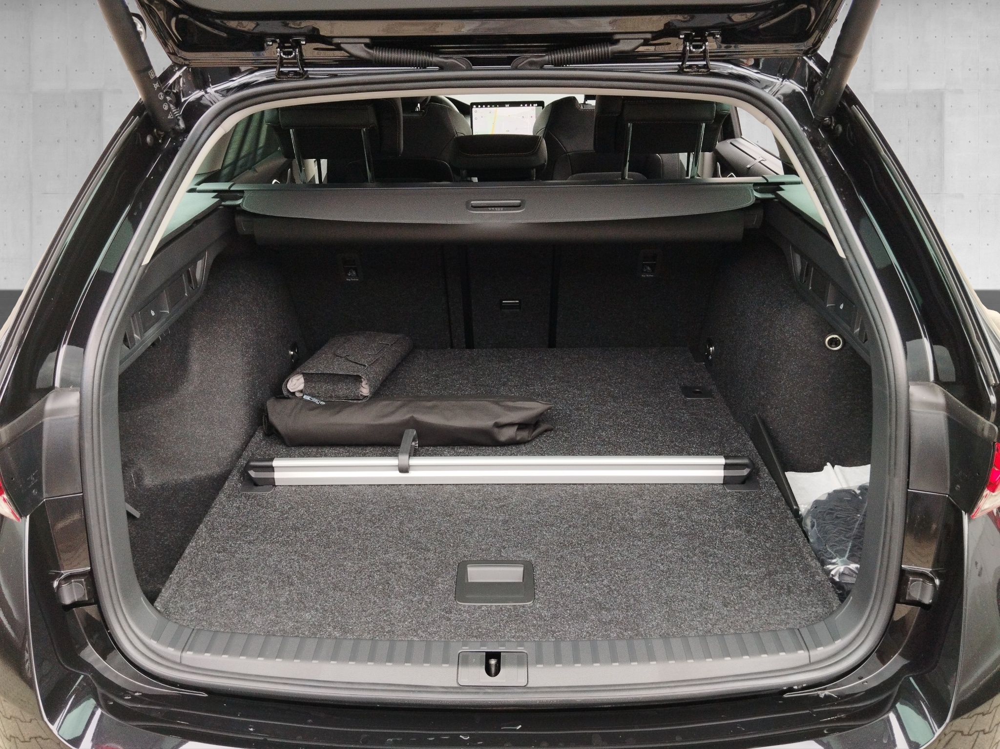 Skoda Octavia Combi 2.0 TDI Tour DSG 2xKlima*ACC*AUT – Bild 17