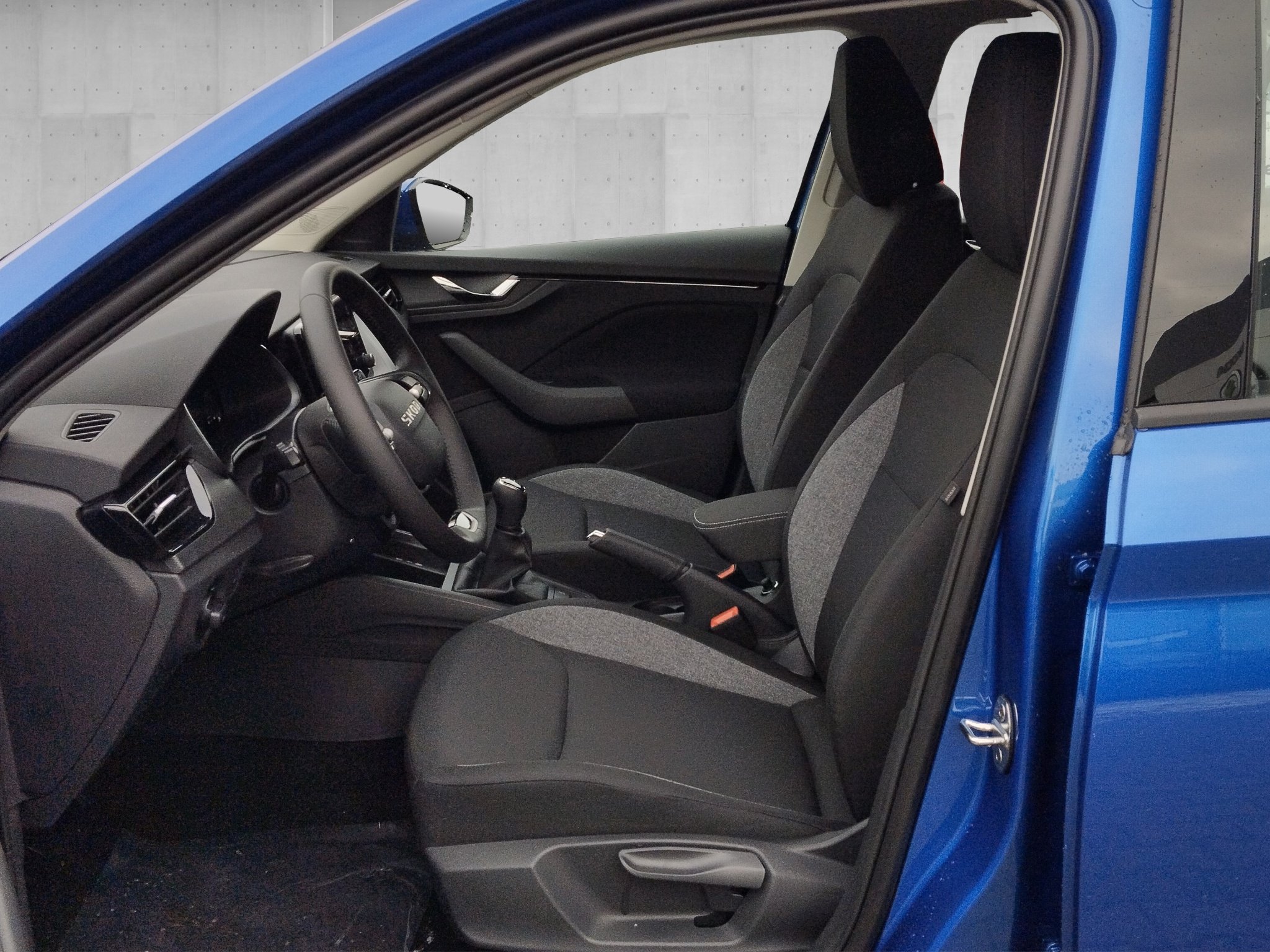 Skoda Kamiq 1.0 TSI Essence LED*LM*PDC*SHZ*SpurH – Bild 7