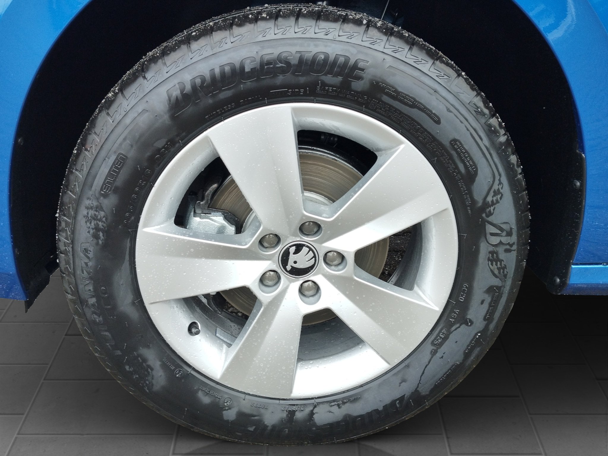 Skoda Kamiq 1.0 TSI Essence LED*LM*PDC*SHZ*SpurH – Bild 20