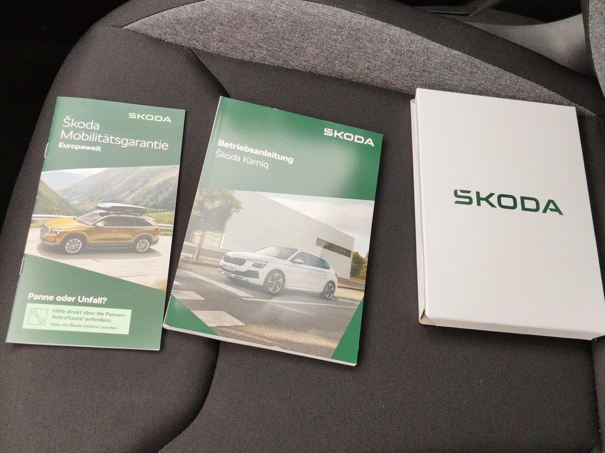 Skoda Kamiq 1.0 TSI Essence LED*LM*PDC*SHZ*SpurH – Bild 30