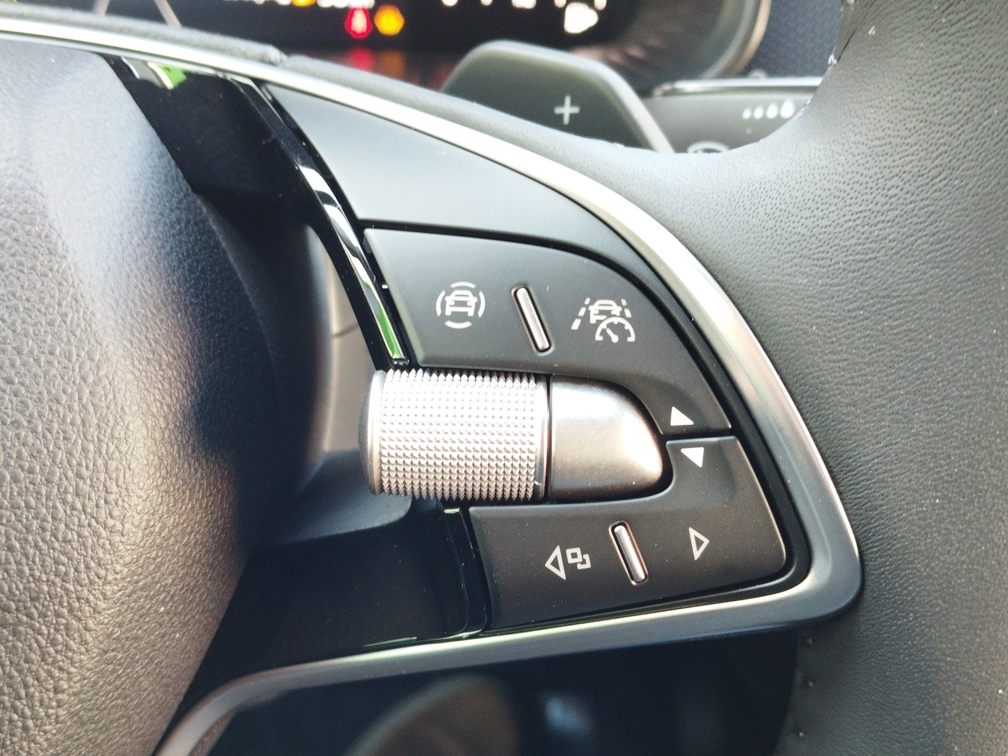 Skoda Kamiq 1.0 TSI Balance DSG ACC*AUT*Fernlichtass. – Bild 22