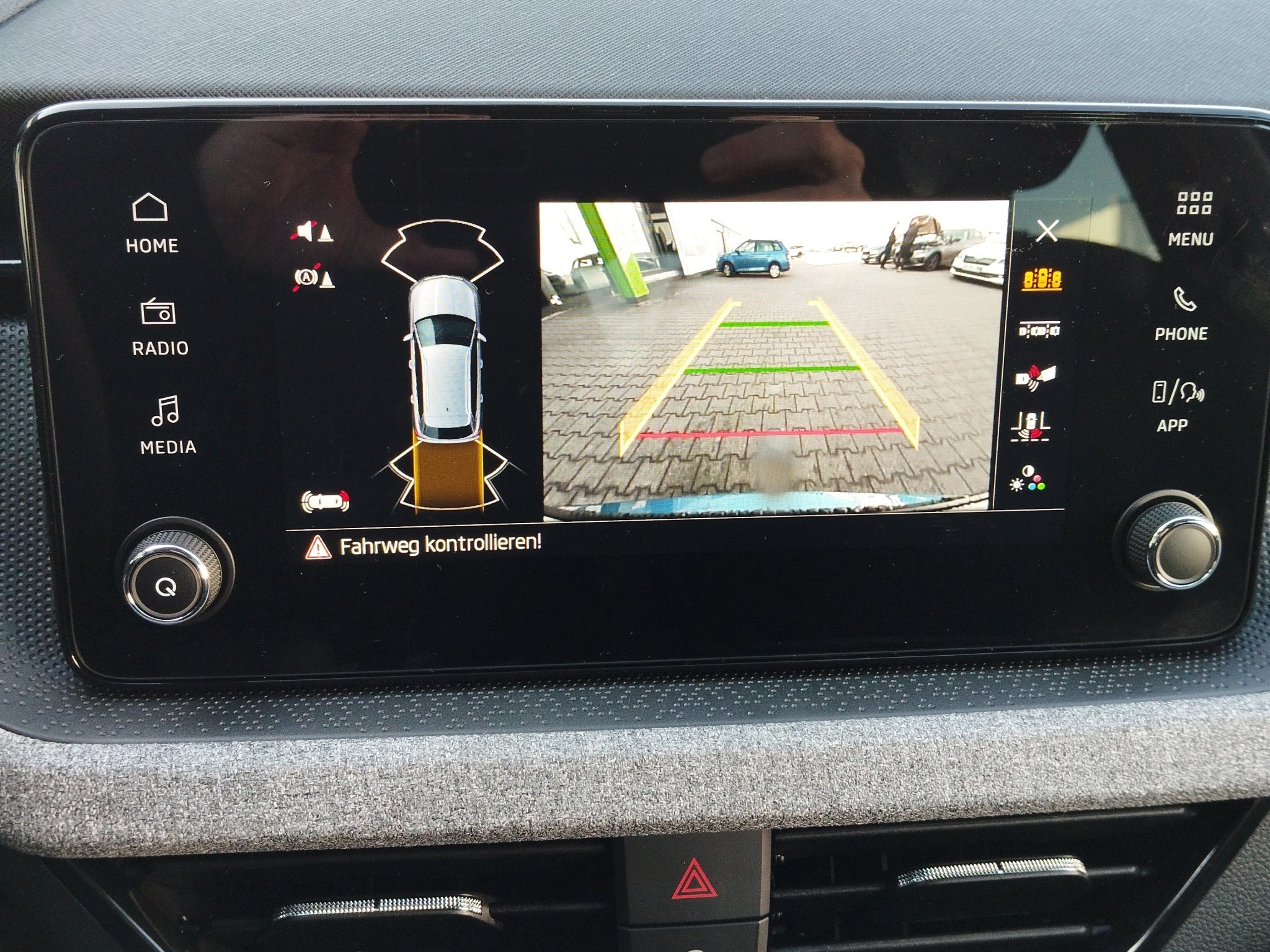 Skoda Kamiq 1.0 TSI Balance DSG ACC*AUT*Fernlichtass. – Bild 24