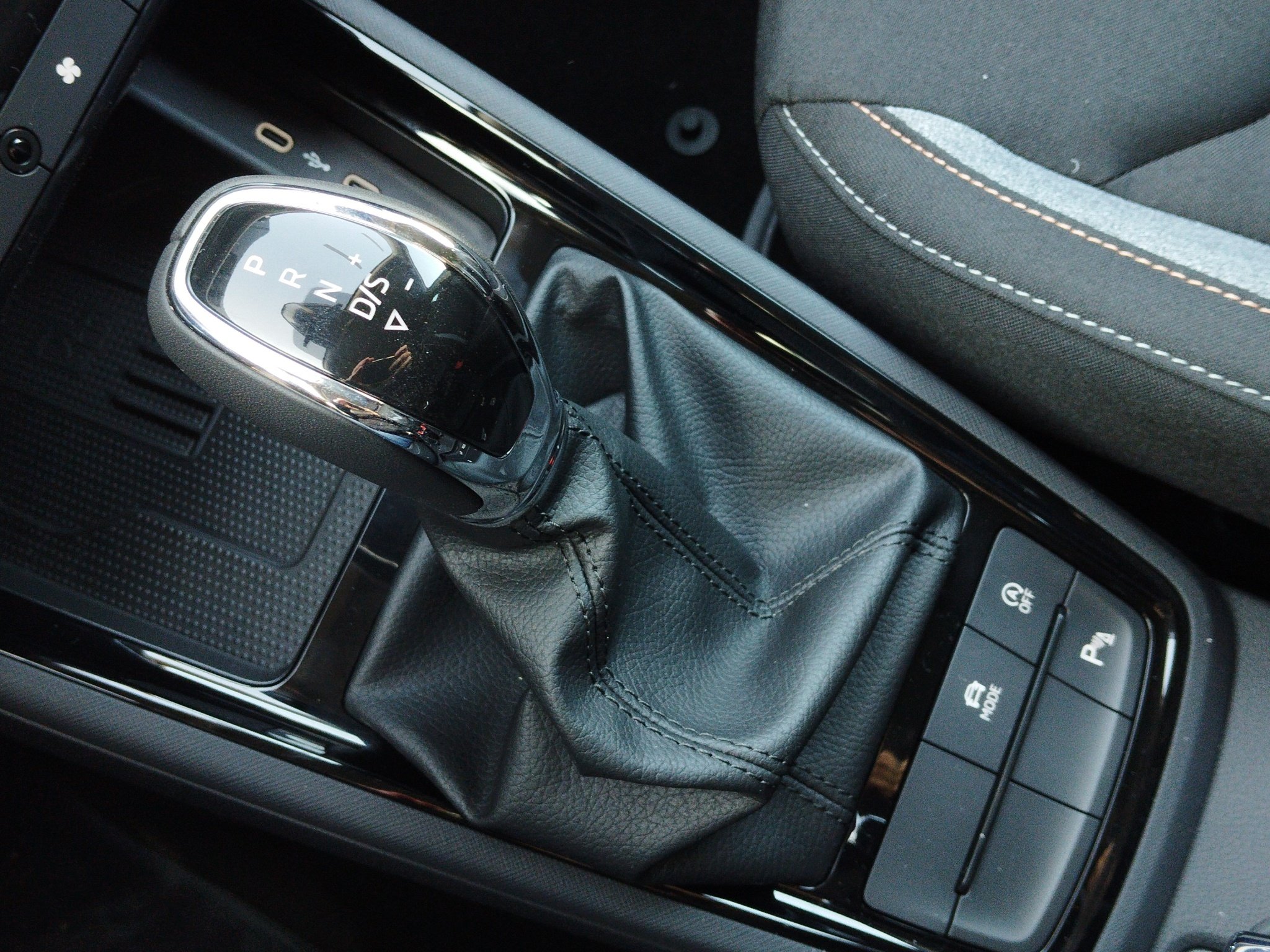 Skoda Kamiq 1.0 TSI Balance DSG ACC*AUT*Fernlichtass. – Bild 26