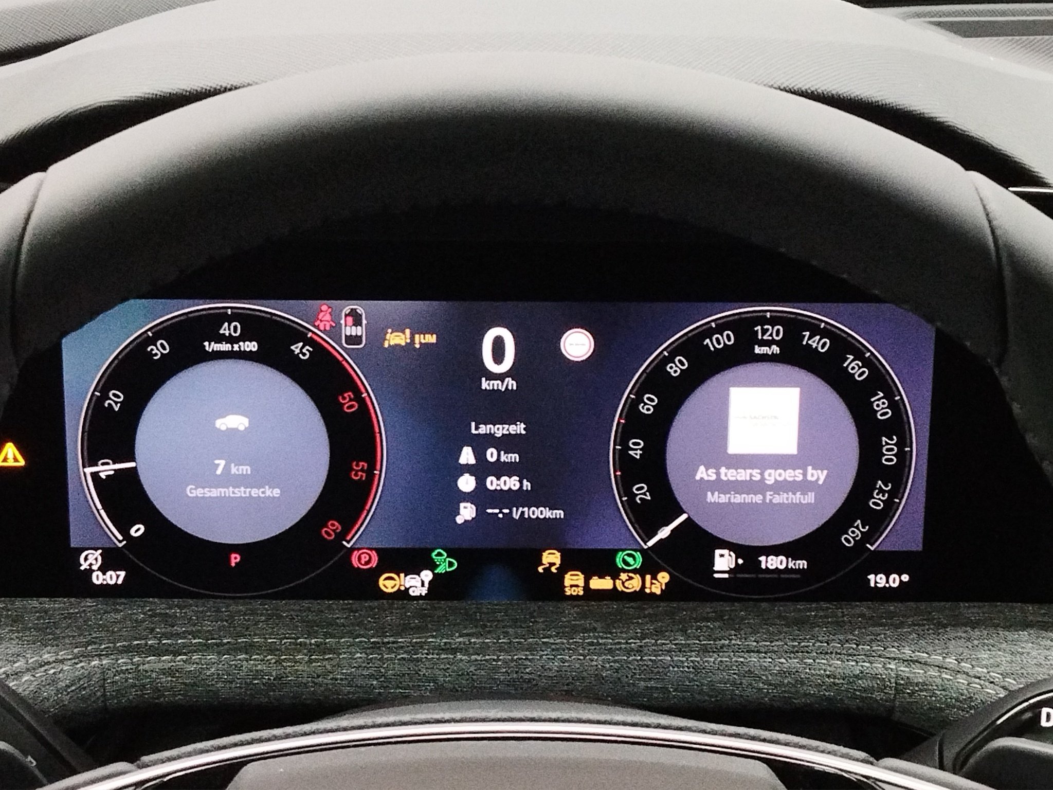 Skoda Superb Combi 2.0 TDI Selection DSG 4xSHZ*ACC*AUT – Bild 11