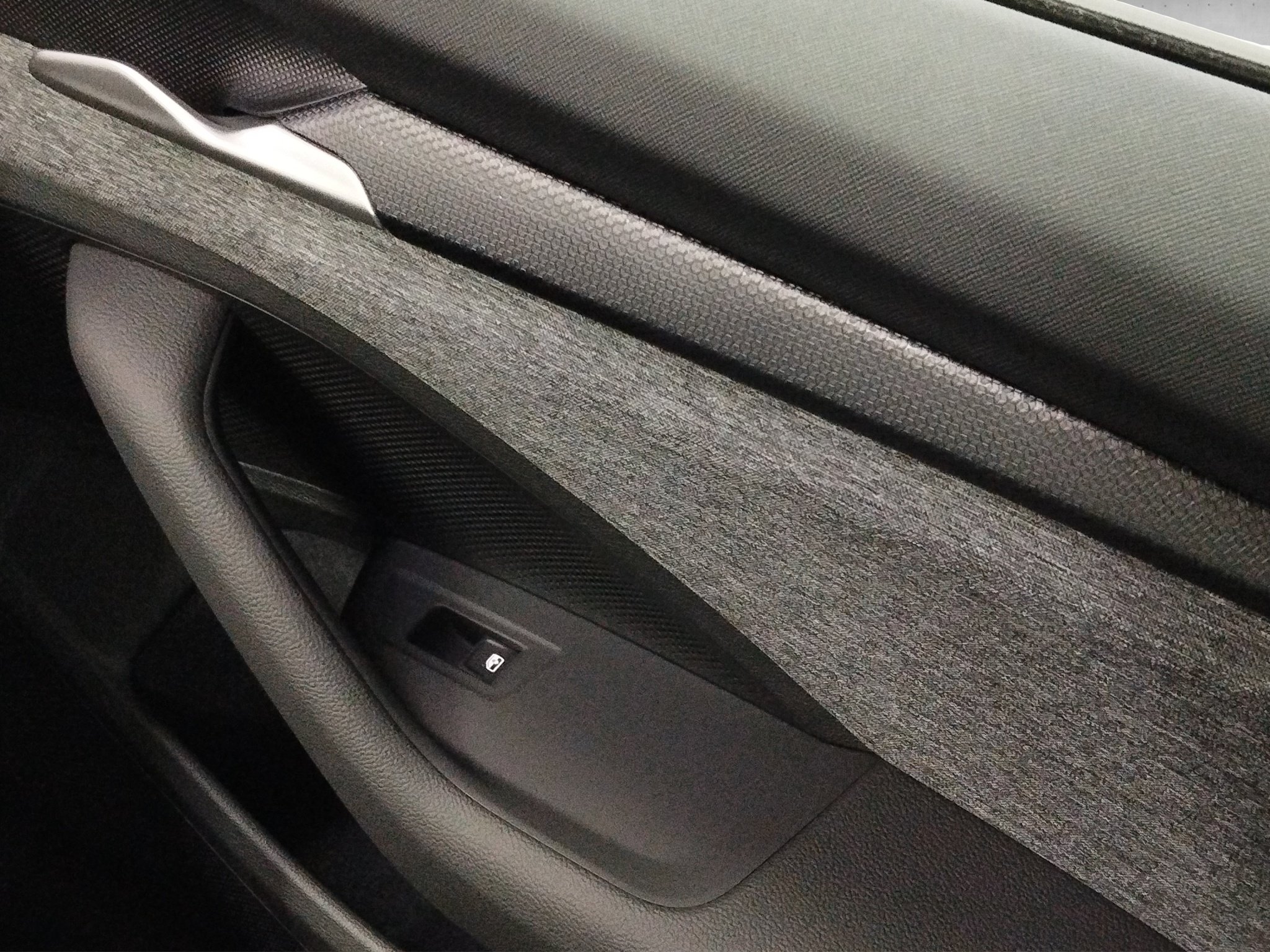 Skoda Superb Combi 2.0 TDI Selection DSG 4xSHZ*ACC*AUT – Bild 15