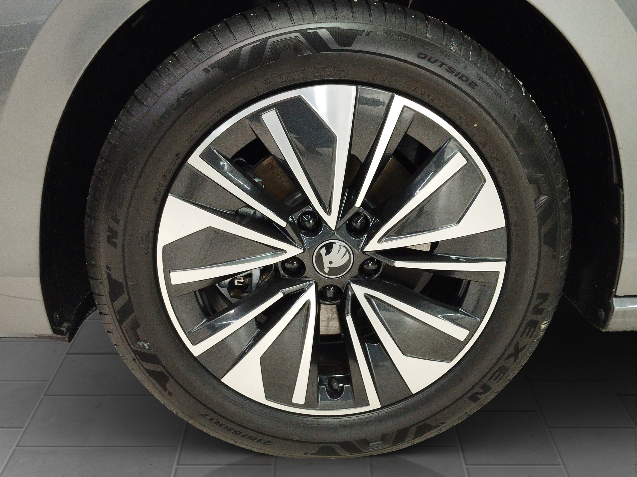 Skoda Superb Combi 2.0 TDI Selection DSG 4xSHZ*ACC*AUT – Bild 19