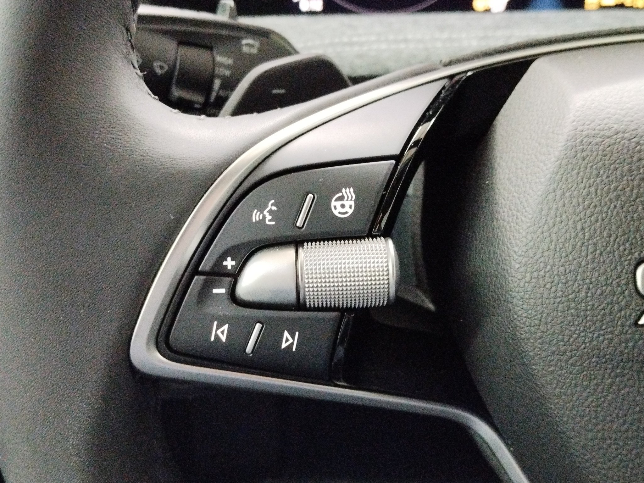 Skoda Superb Combi 2.0 TDI Selection DSG 4xSHZ*ACC*AUT – Bild 22