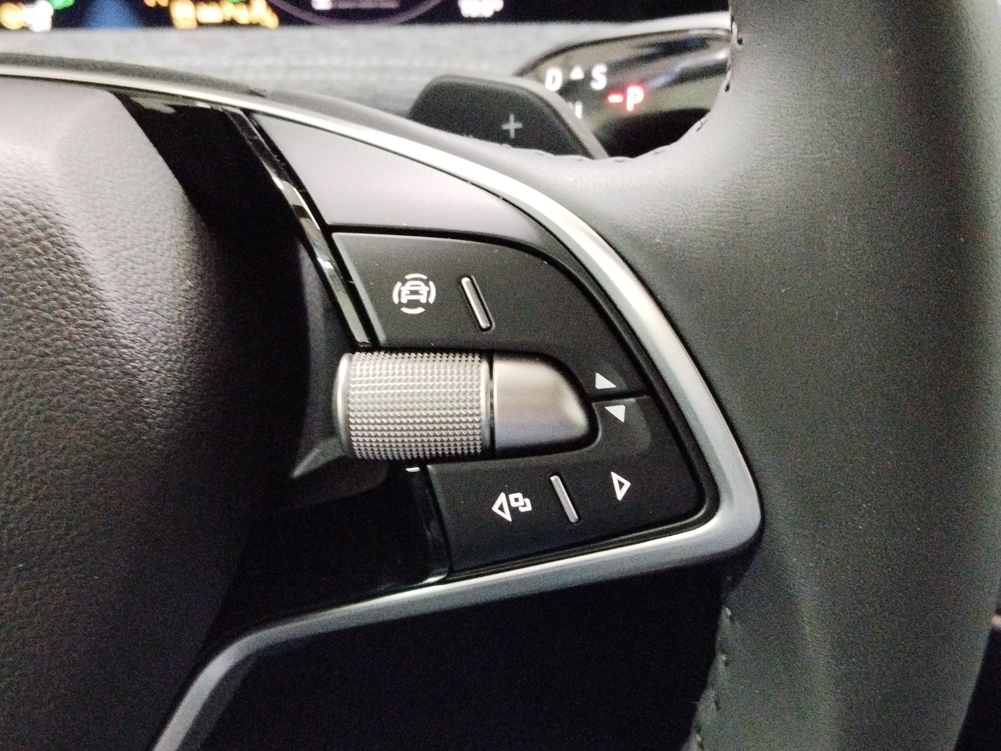 Skoda Superb Combi 2.0 TDI Selection DSG 4xSHZ*ACC*AUT – Bild 23