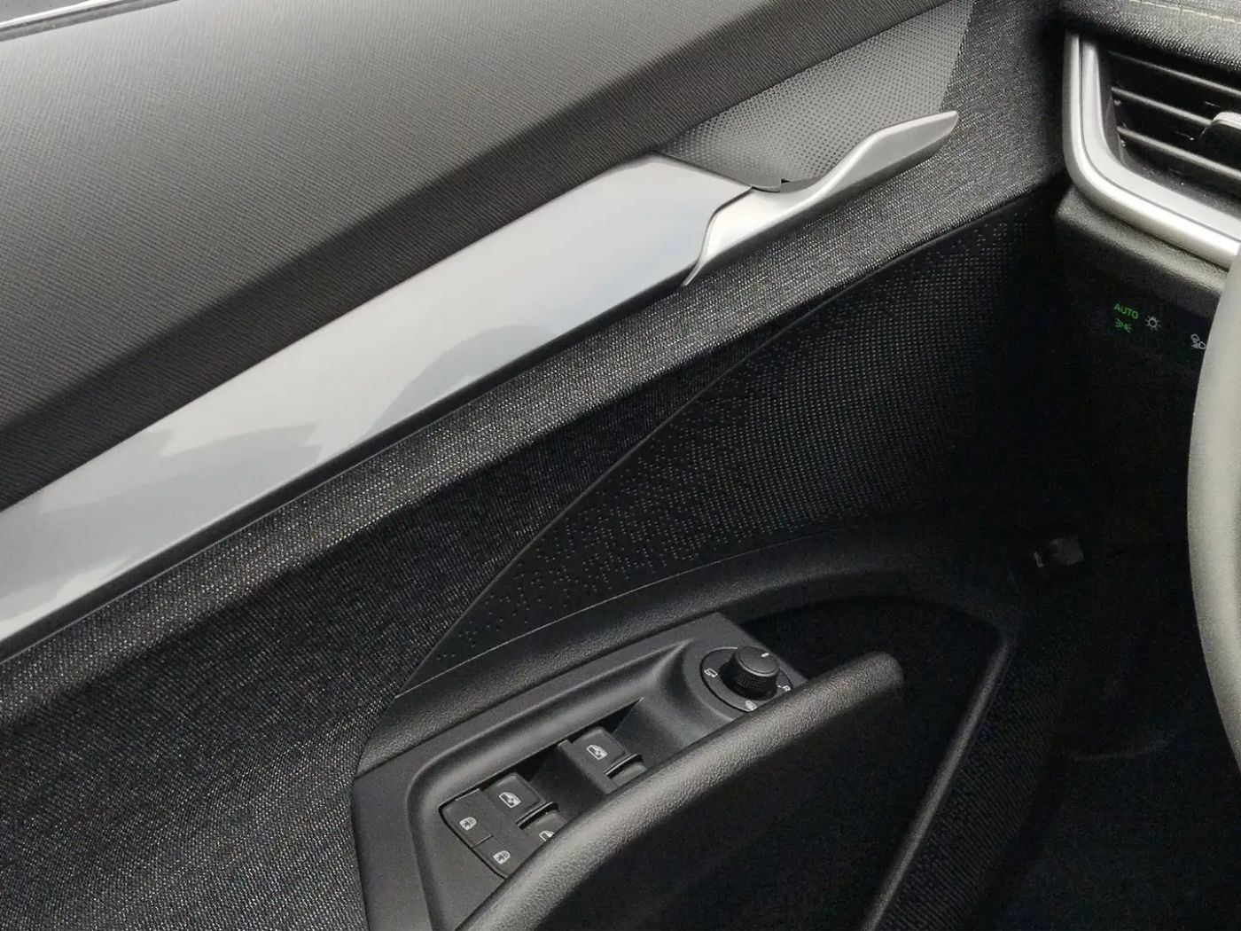 Skoda Elroq 85 Automatik 4xSHZ*ACC*AHK*AUT*Kam.*KlimaA – Bild 12