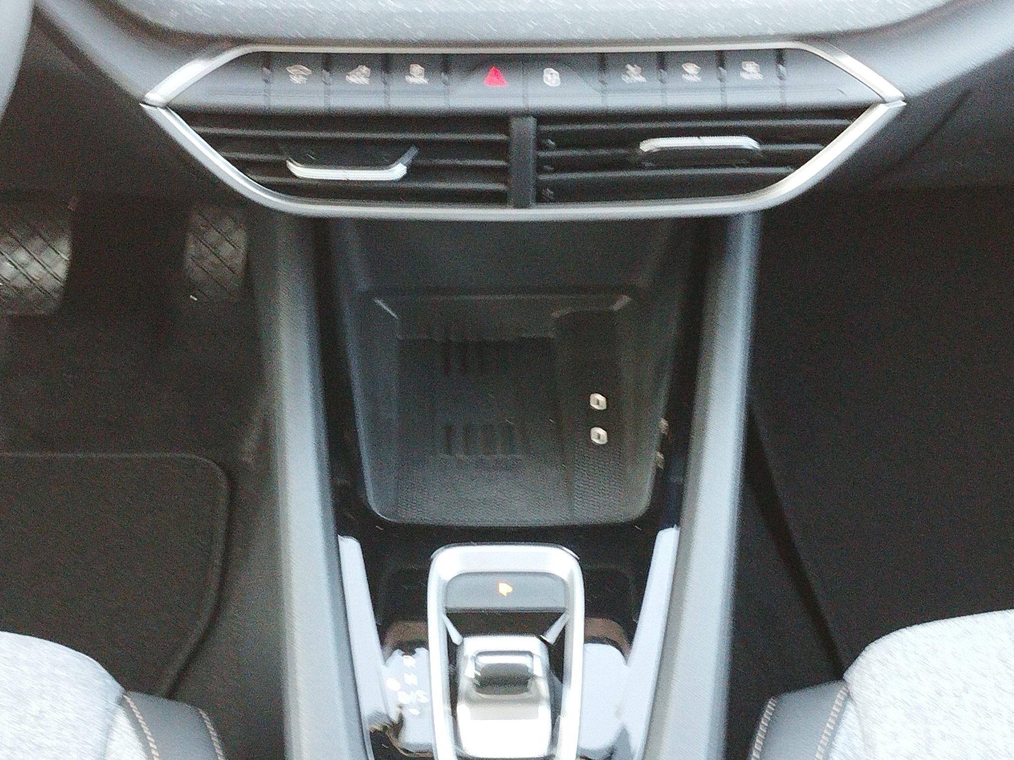 Skoda Octavia Combi 1.5 TSI mHEV Balance DSG 360°*ACC – Bild 14