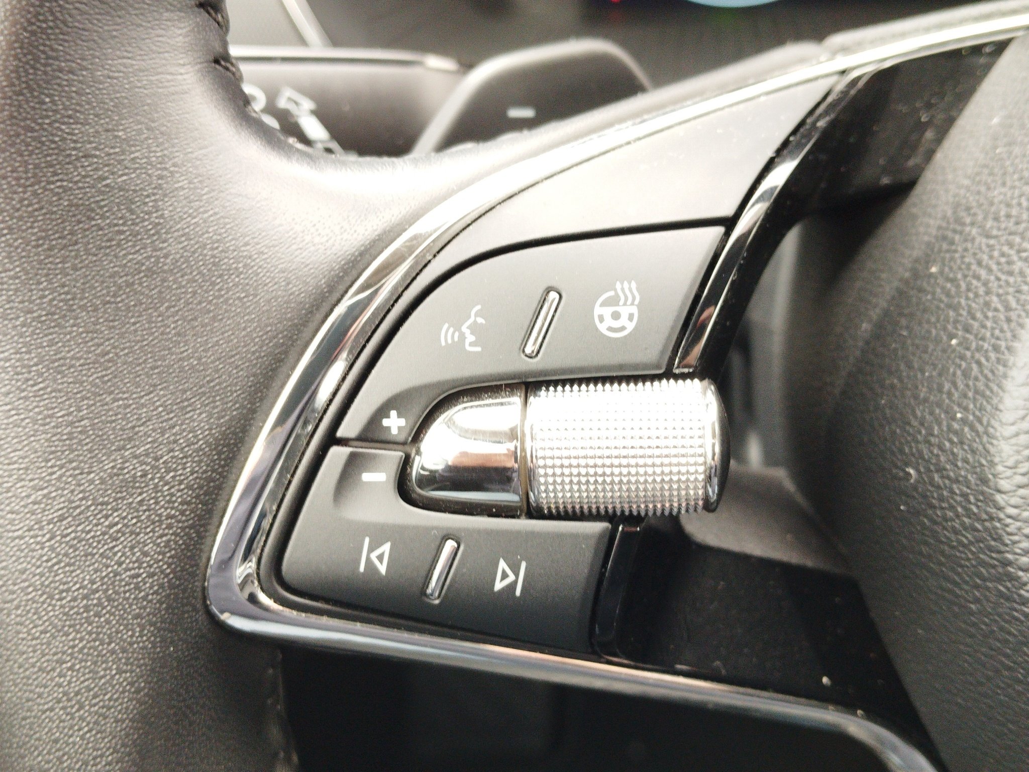 Skoda Octavia Combi 2.0 TDI Tour DSG 4xSHZ*ACC*AUT*KeyLess – Bild 22