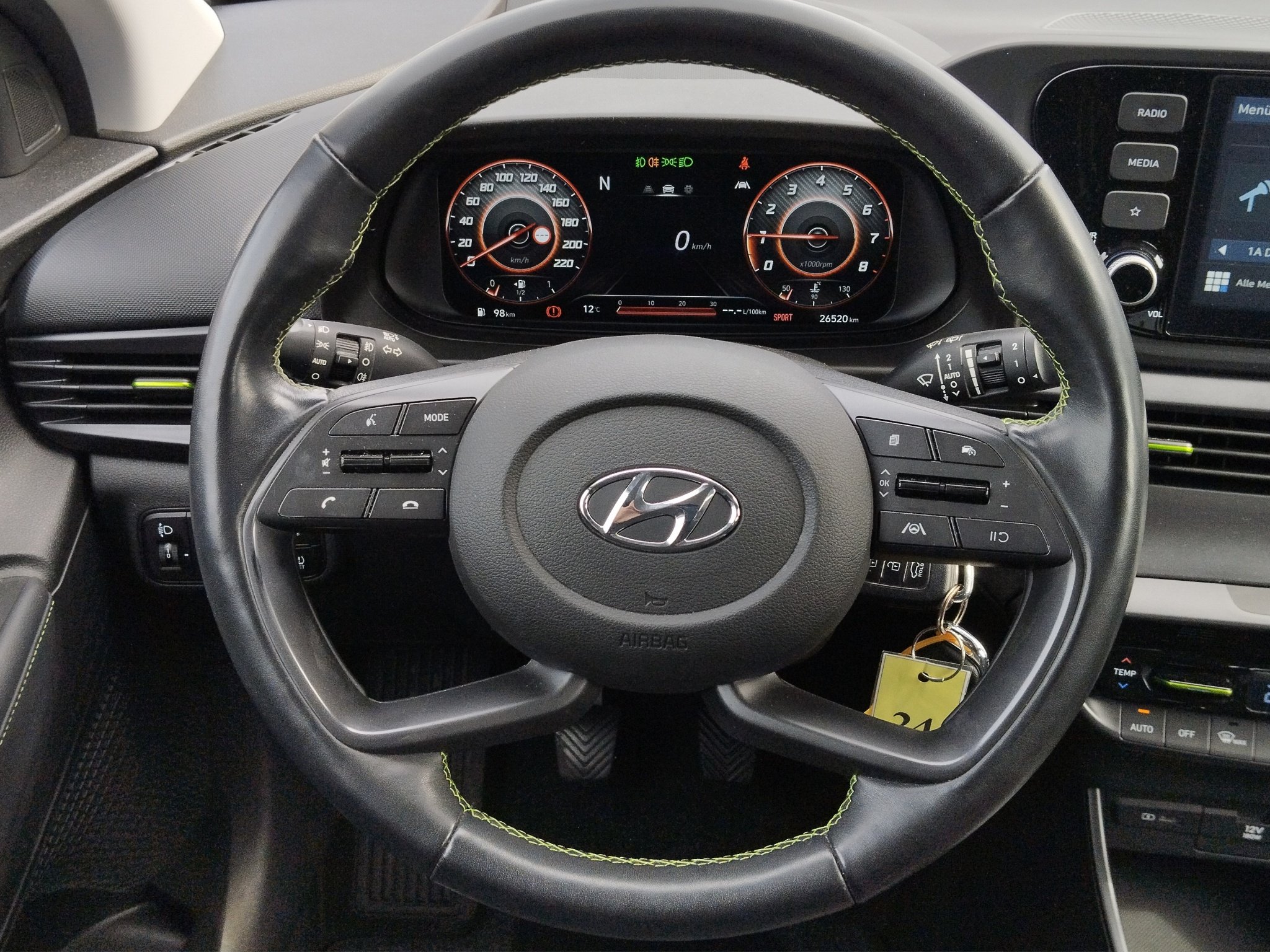 Hyundai i20 1.0 T-GDi 48V MHEV Intro Edition AUT*Kam.*LM – Bild 10