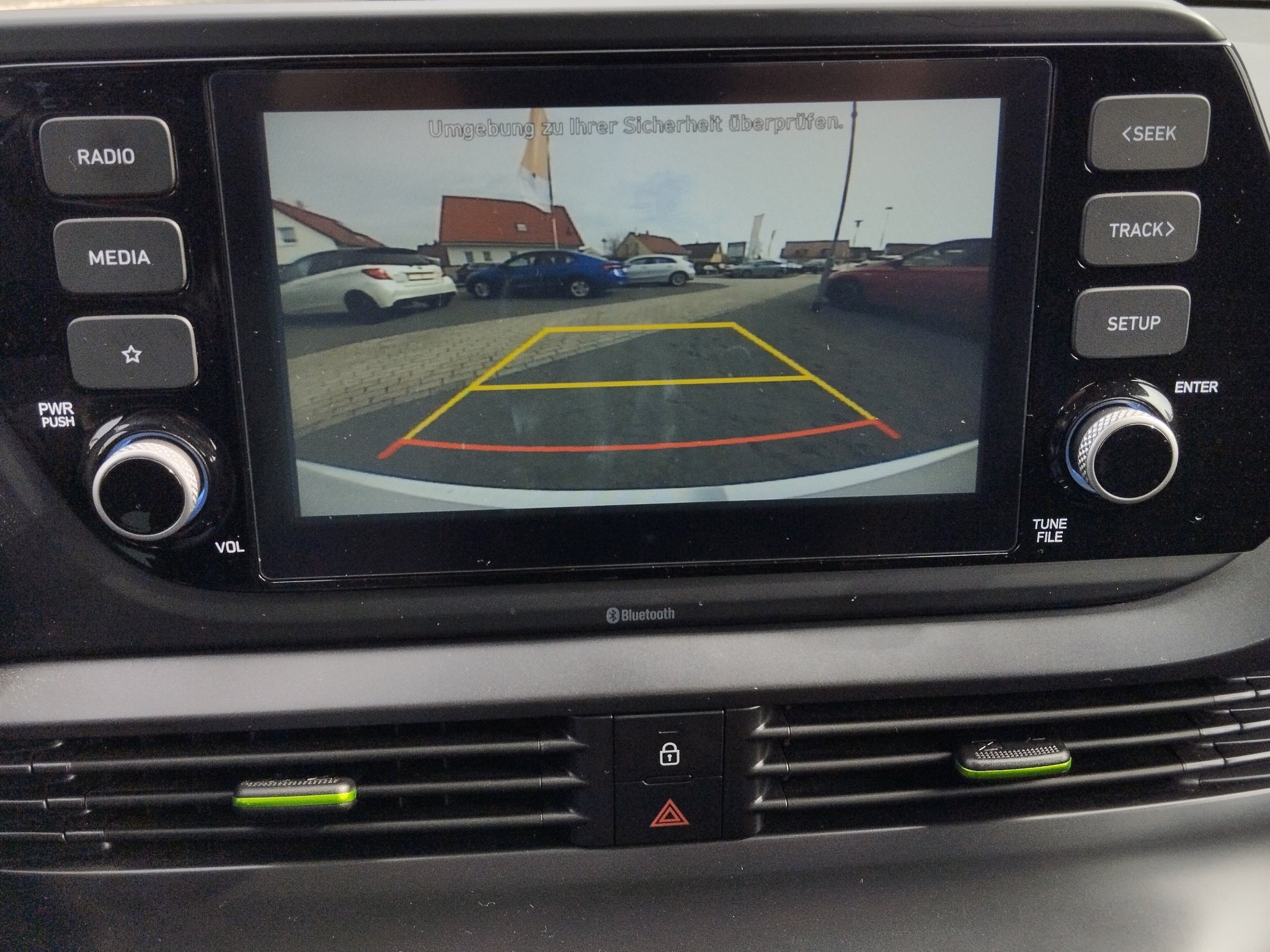 Hyundai i20 1.0 T-GDi 48V MHEV Intro Edition AUT*Kam.*LM – Bild 23