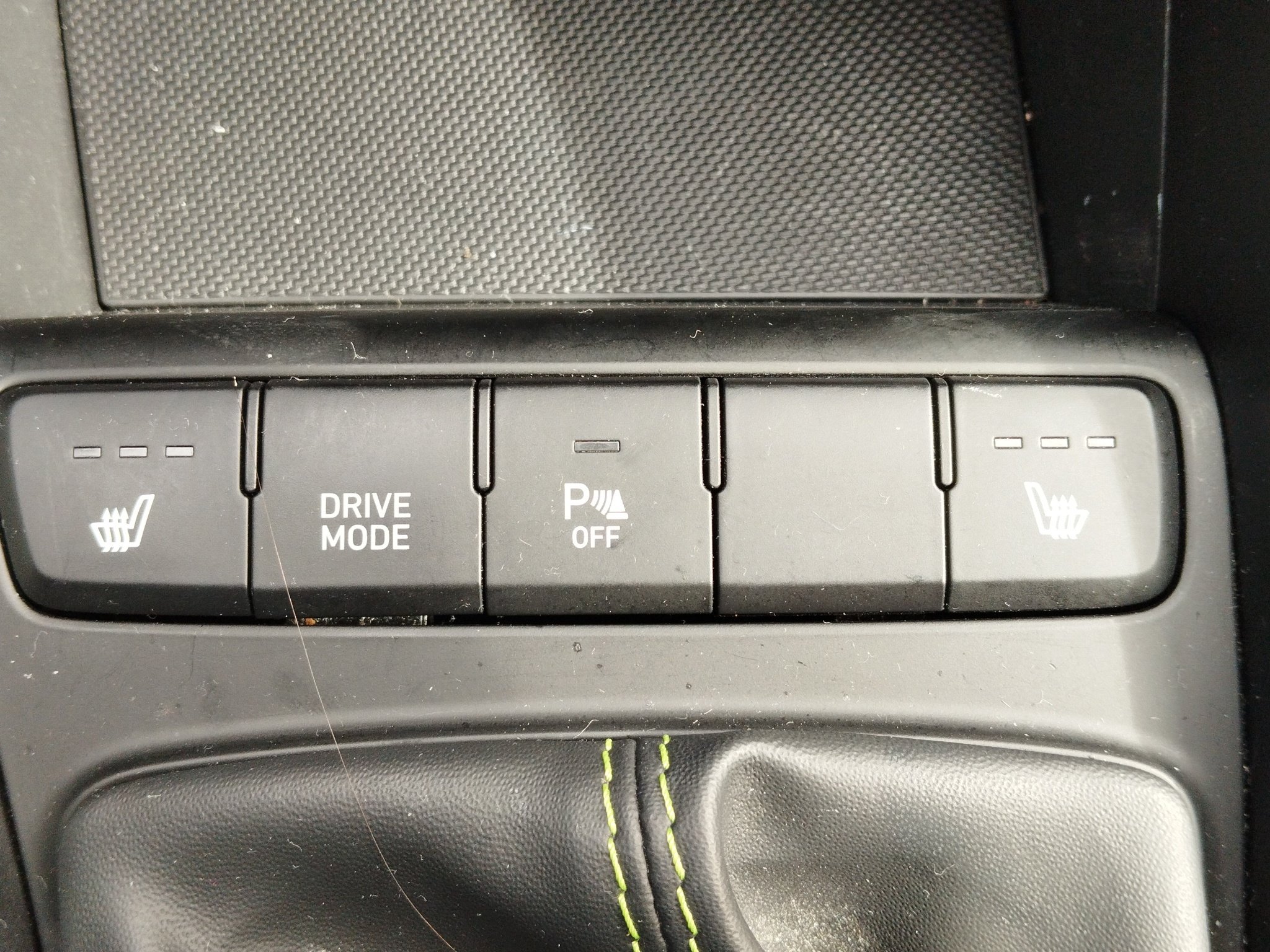 Hyundai i20 1.0 T-GDi 48V MHEV Intro Edition AUT*Kam.*LM – Bild 26