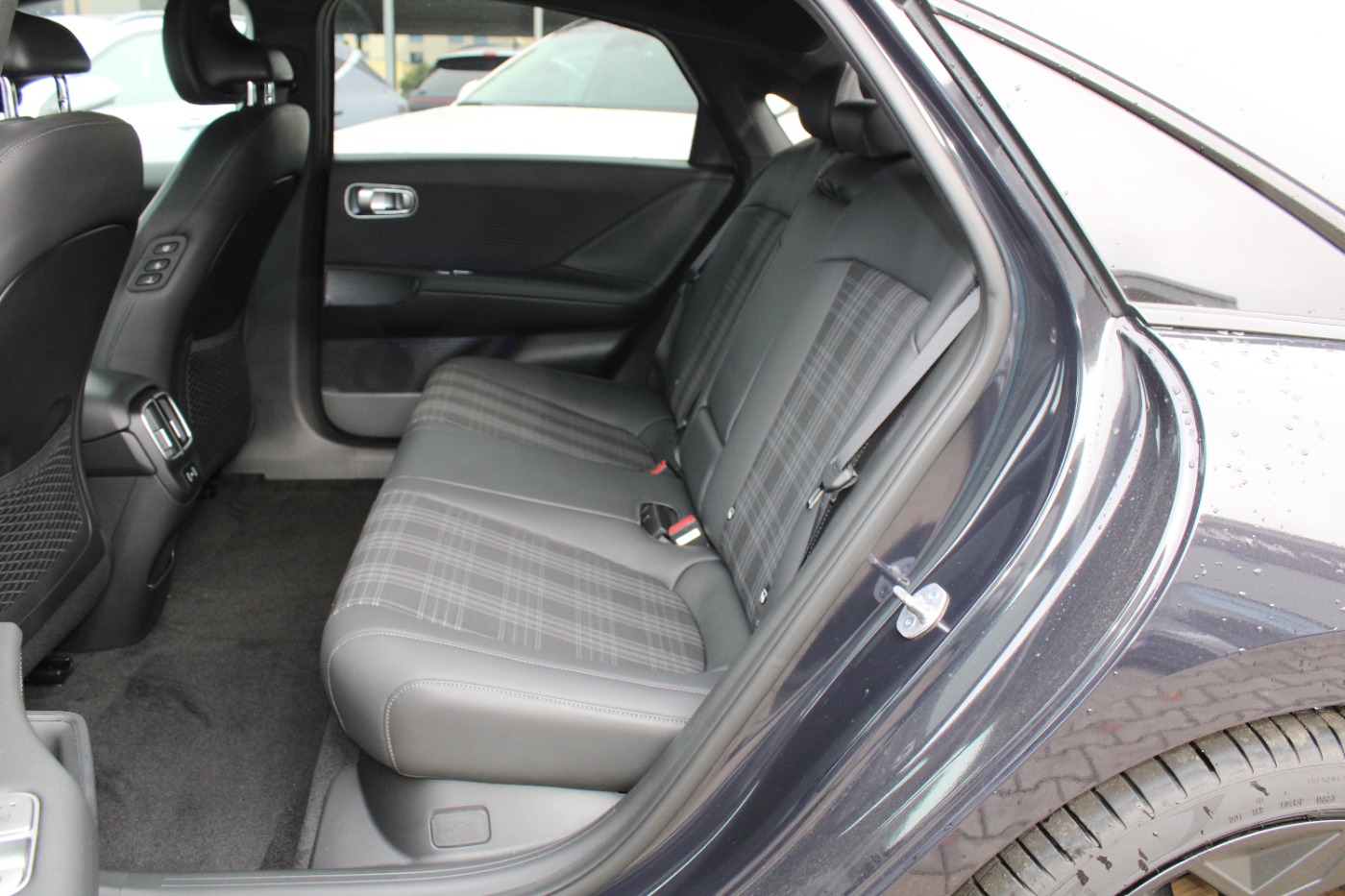 Hyundai IONIQ 6 First Edition 4WD 360*4xSHZ*ACC*AUT*Kam. – Bild 10