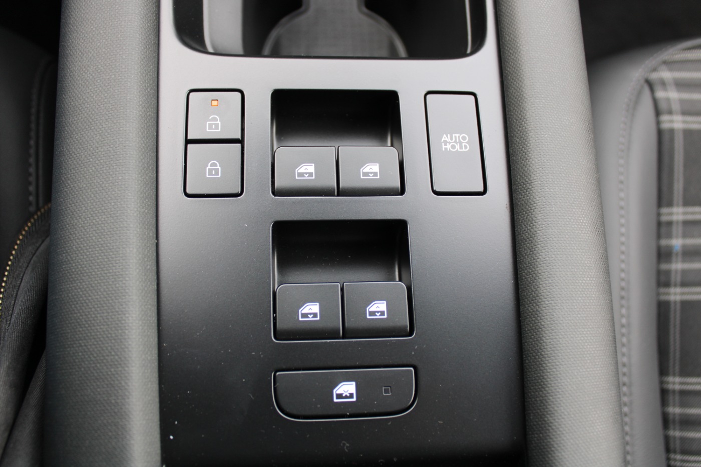 Hyundai IONIQ 6 First Edition 4WD 360*4xSHZ*ACC*AUT*Kam. – Bild 24