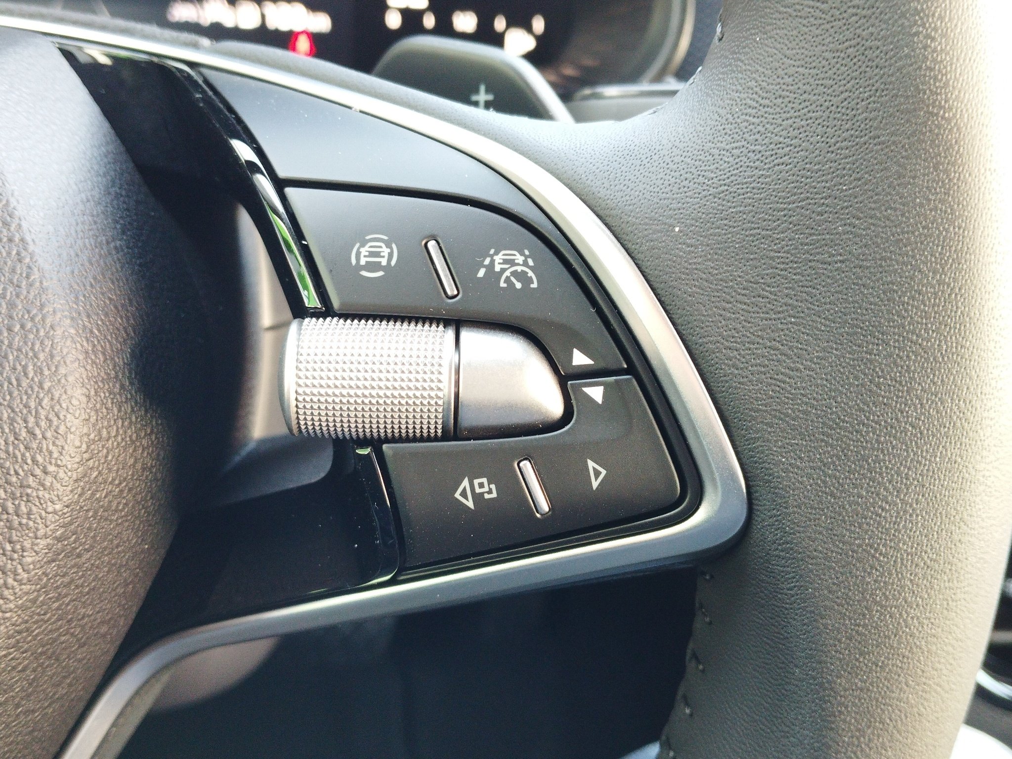 Skoda Kamiq 1.0 TSI Balance DSG ACC*AUT*Fernlichtass. – Bild 23