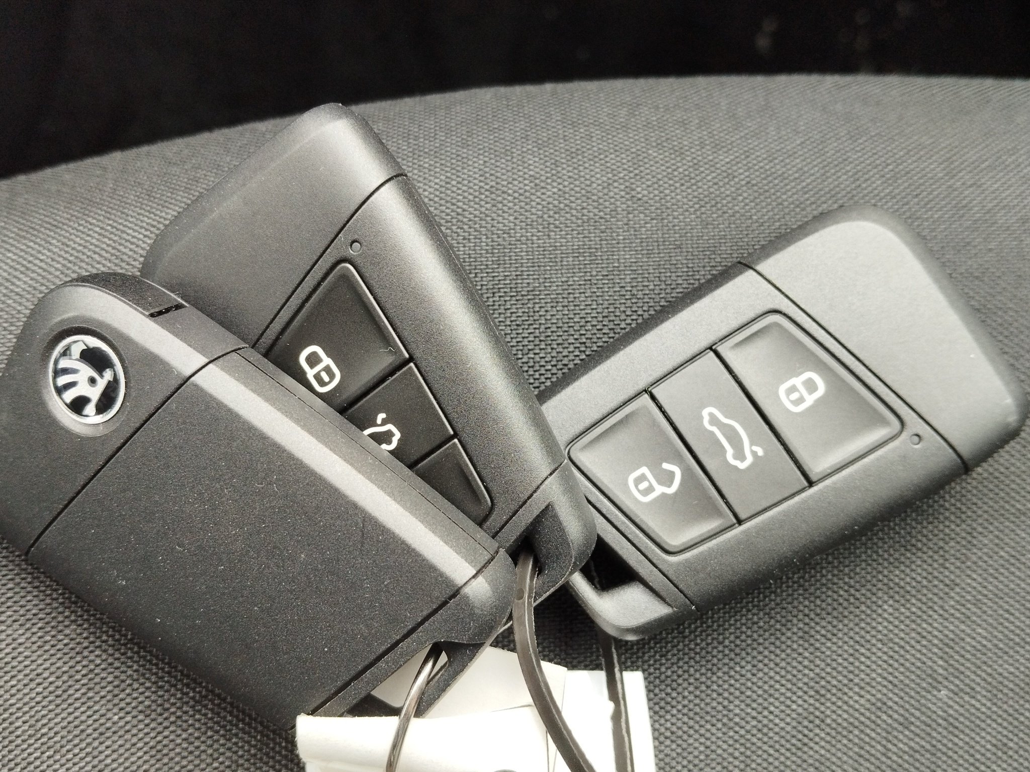 Skoda Karoq 1.5 TSI Balance DSG ACC*AHK*AUT*Kam.*LED – Bild 29