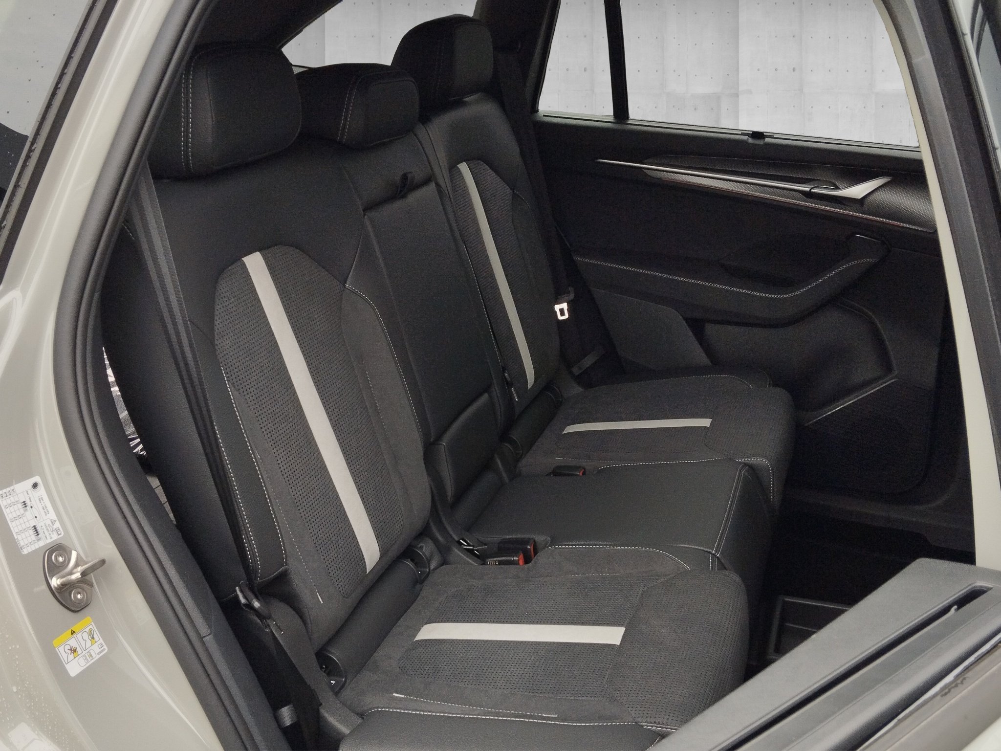 Skoda Kodiaq 2.0 TDI Sportline DSG 4xSHZ*ACC*AHK*PSD – Bild 18