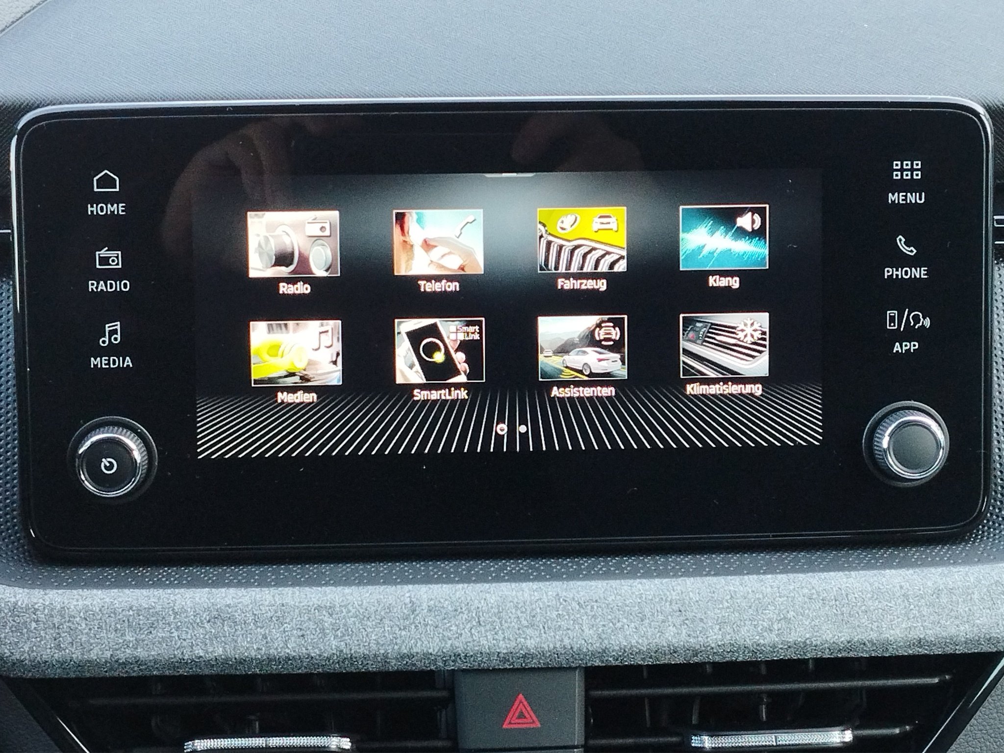 Skoda Kamiq 1.0 TSI Tour ACC*Fernlichtass.*Kam.*KlimaA – Bild 15