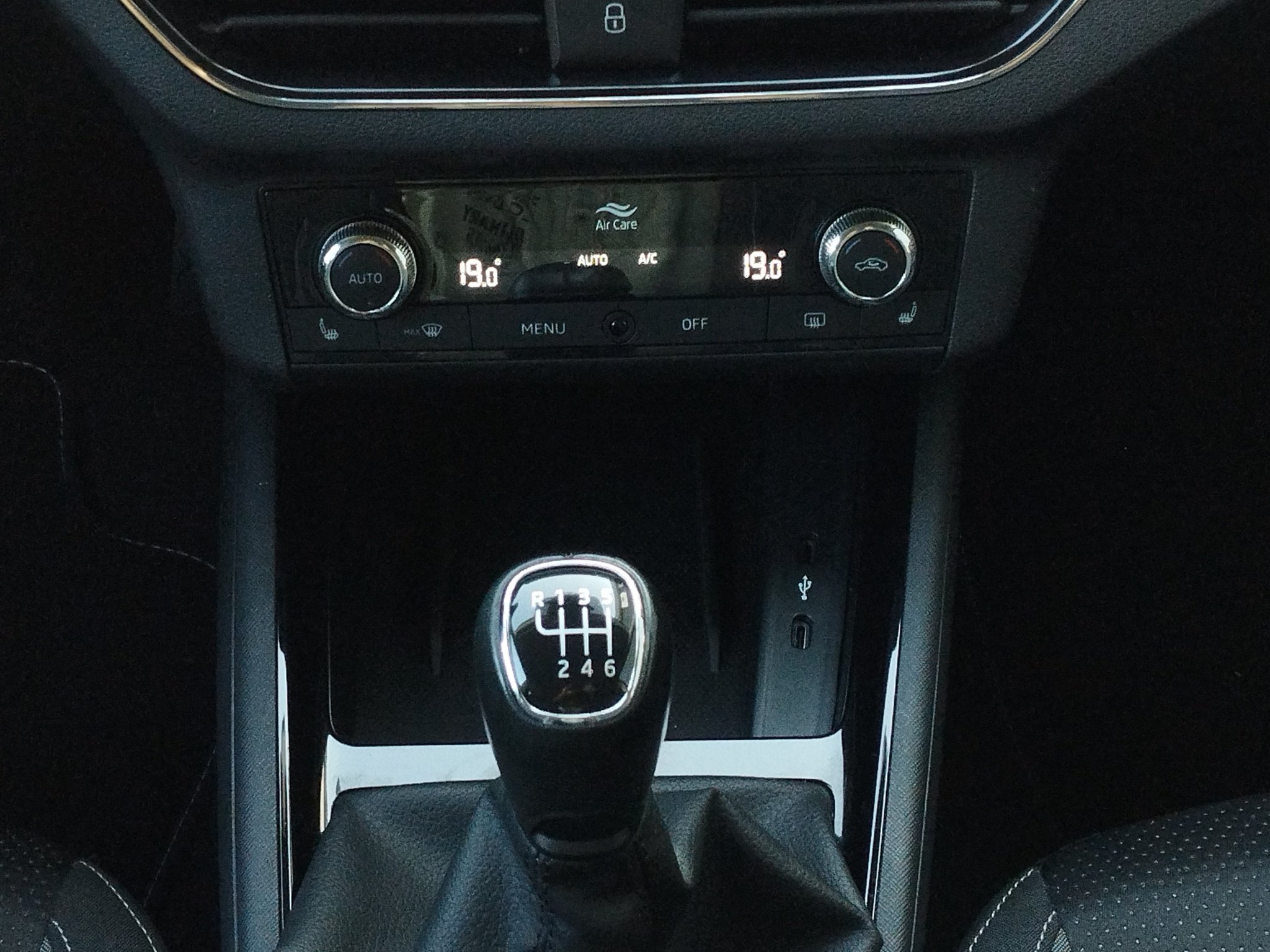 Skoda Scala 1.0 TSI Tour KeyLess*Klima*KlimaA*LED*LM – Bild 14